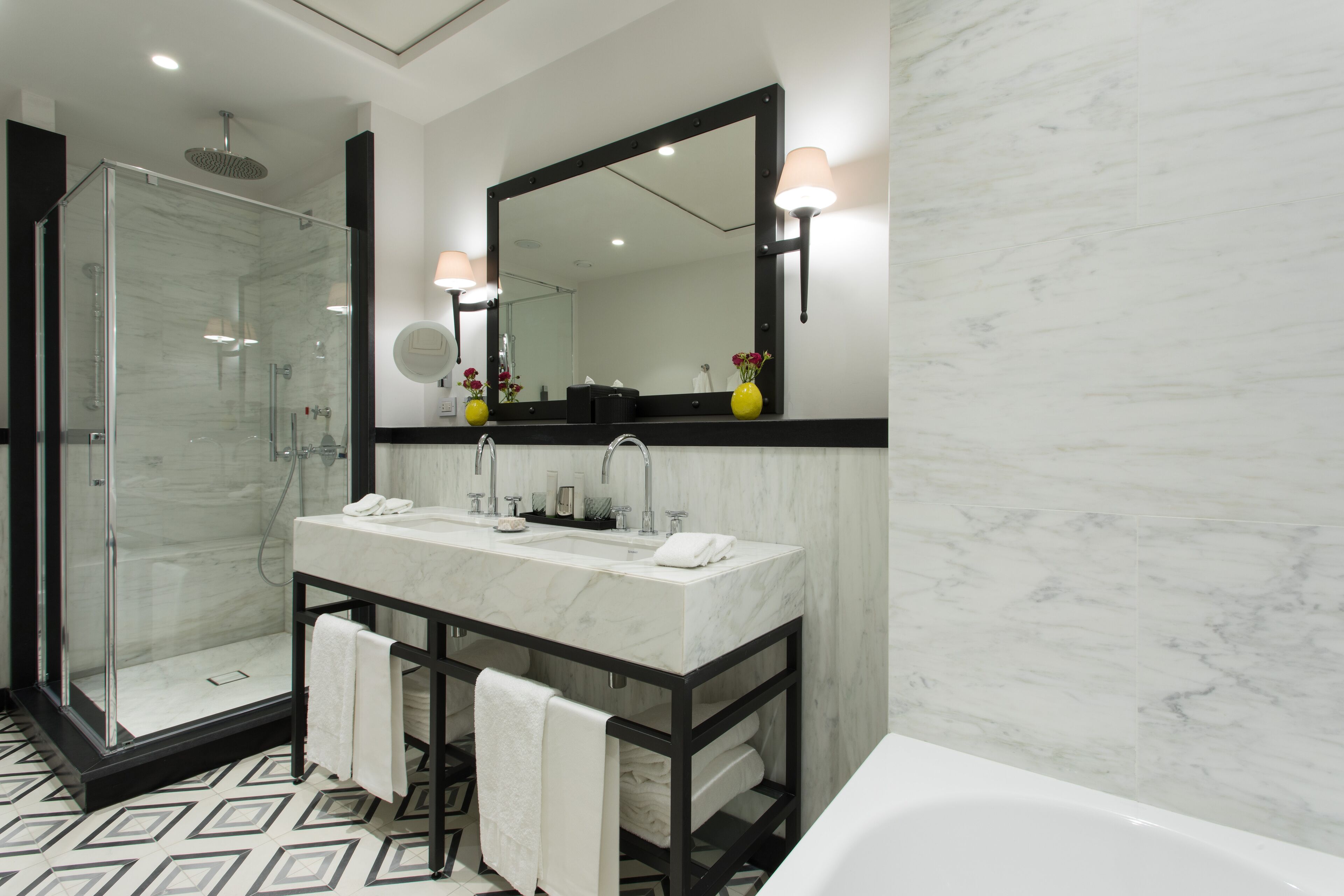 Hotel de la Ville, a Rocco Forte Hotel