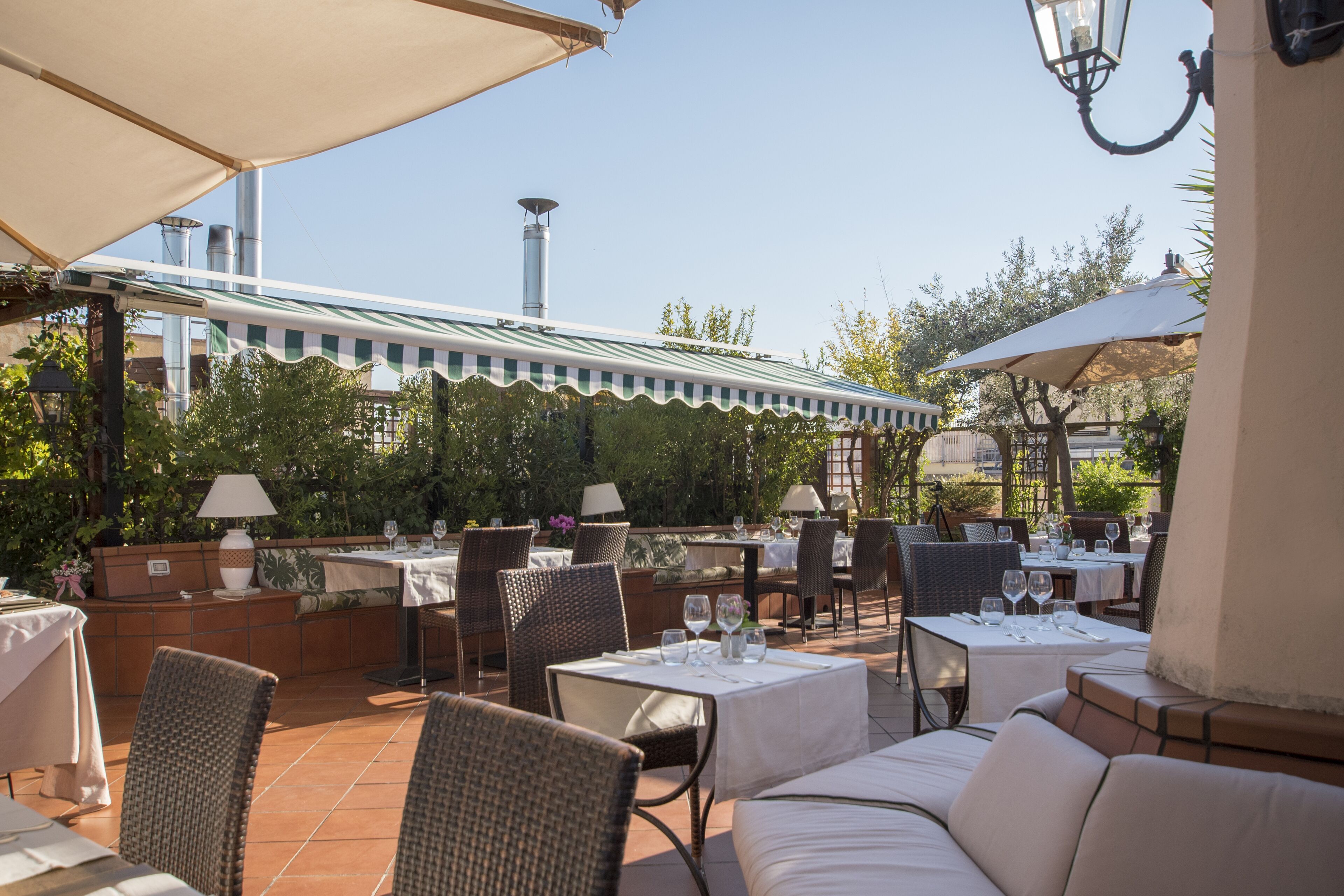 Hotel Diana Roof Garden