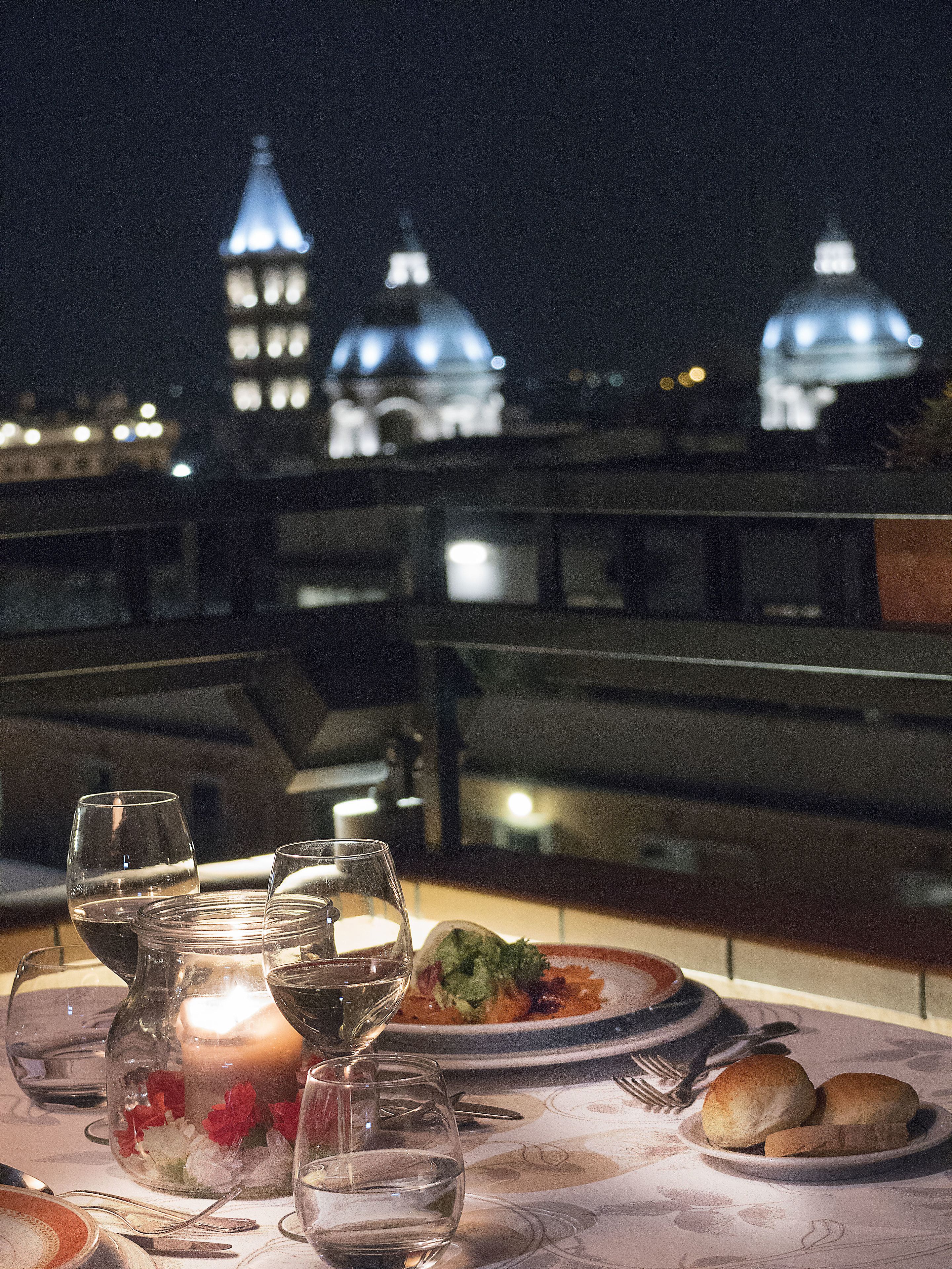 Hotel Diana Roof Garden