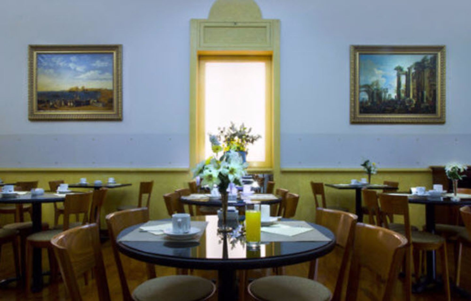 Hotel Mondial