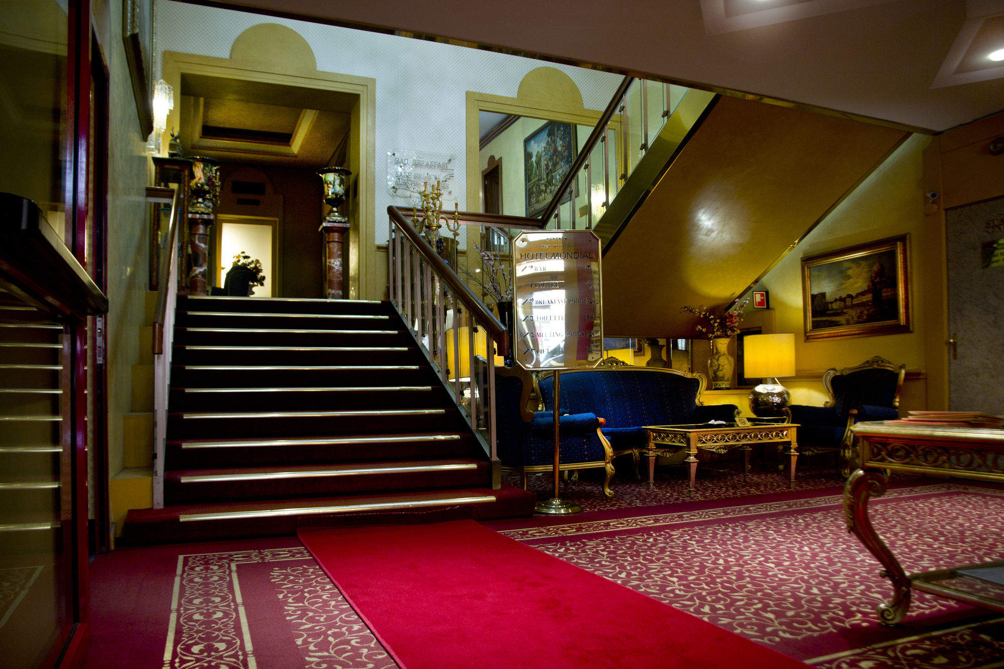 Hotel Mondial