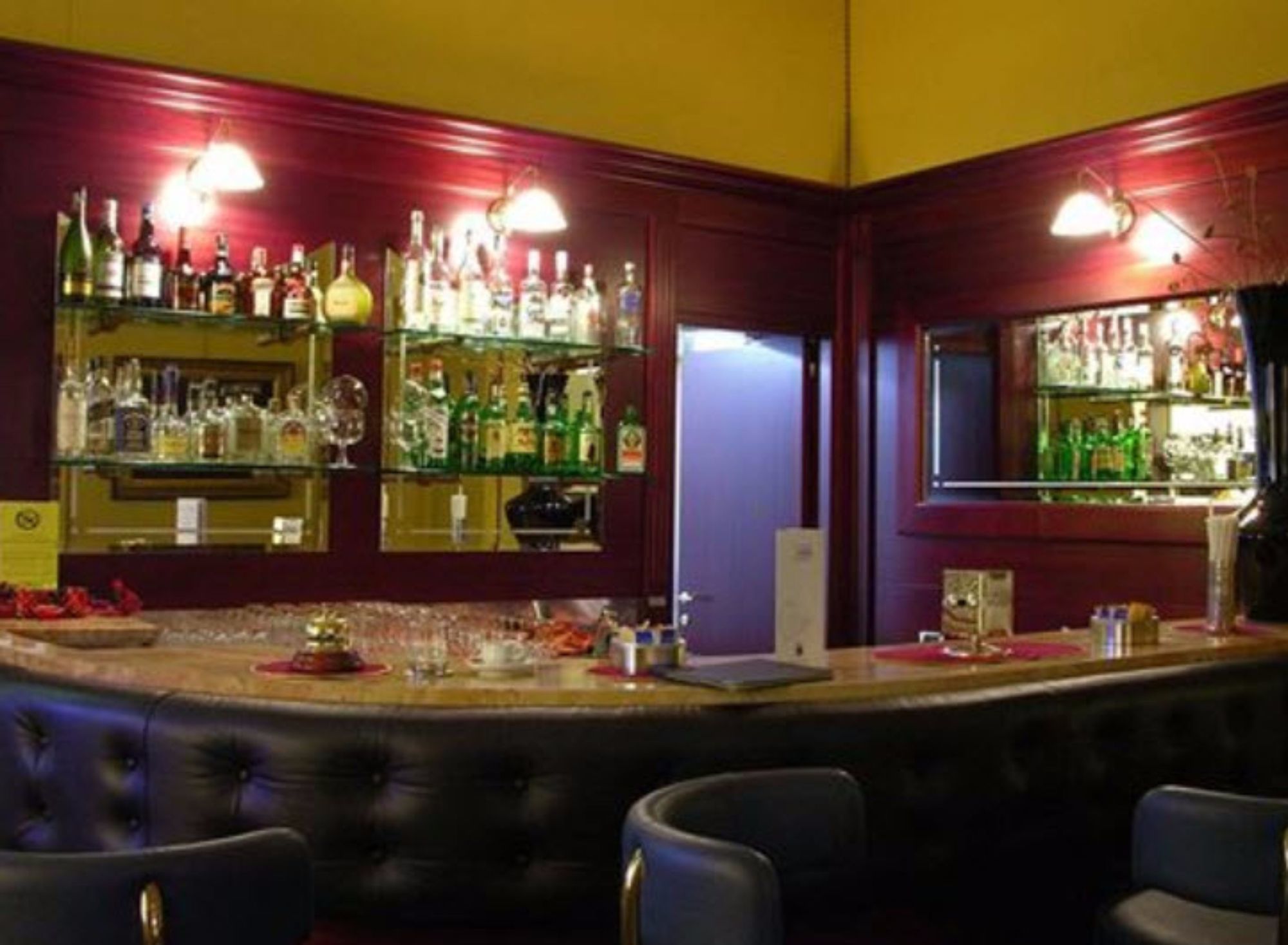 Hotel Mondial