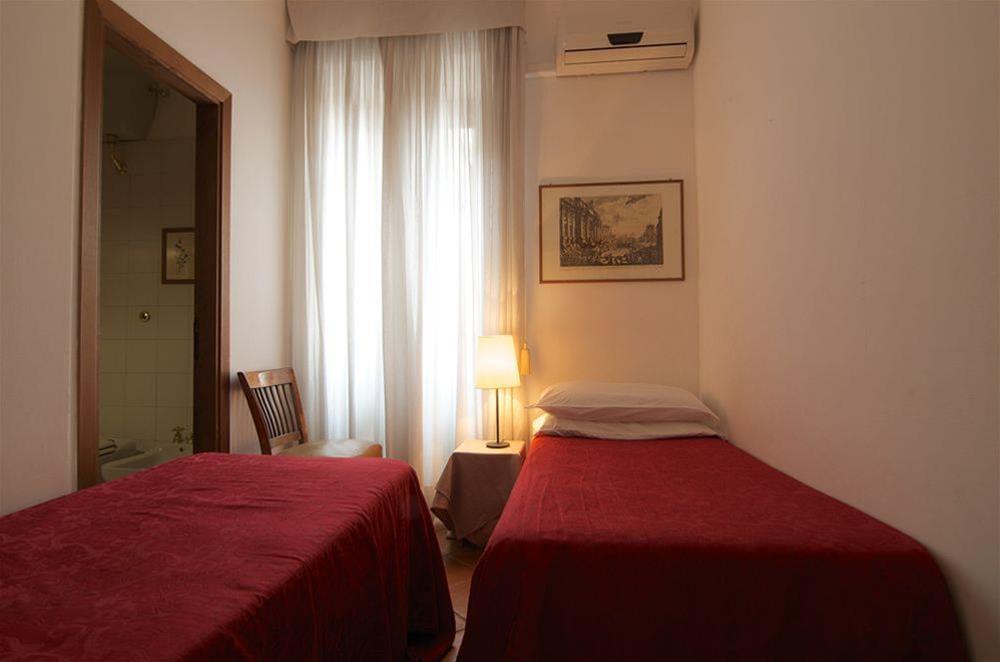 Hotel Pantheon Apartment