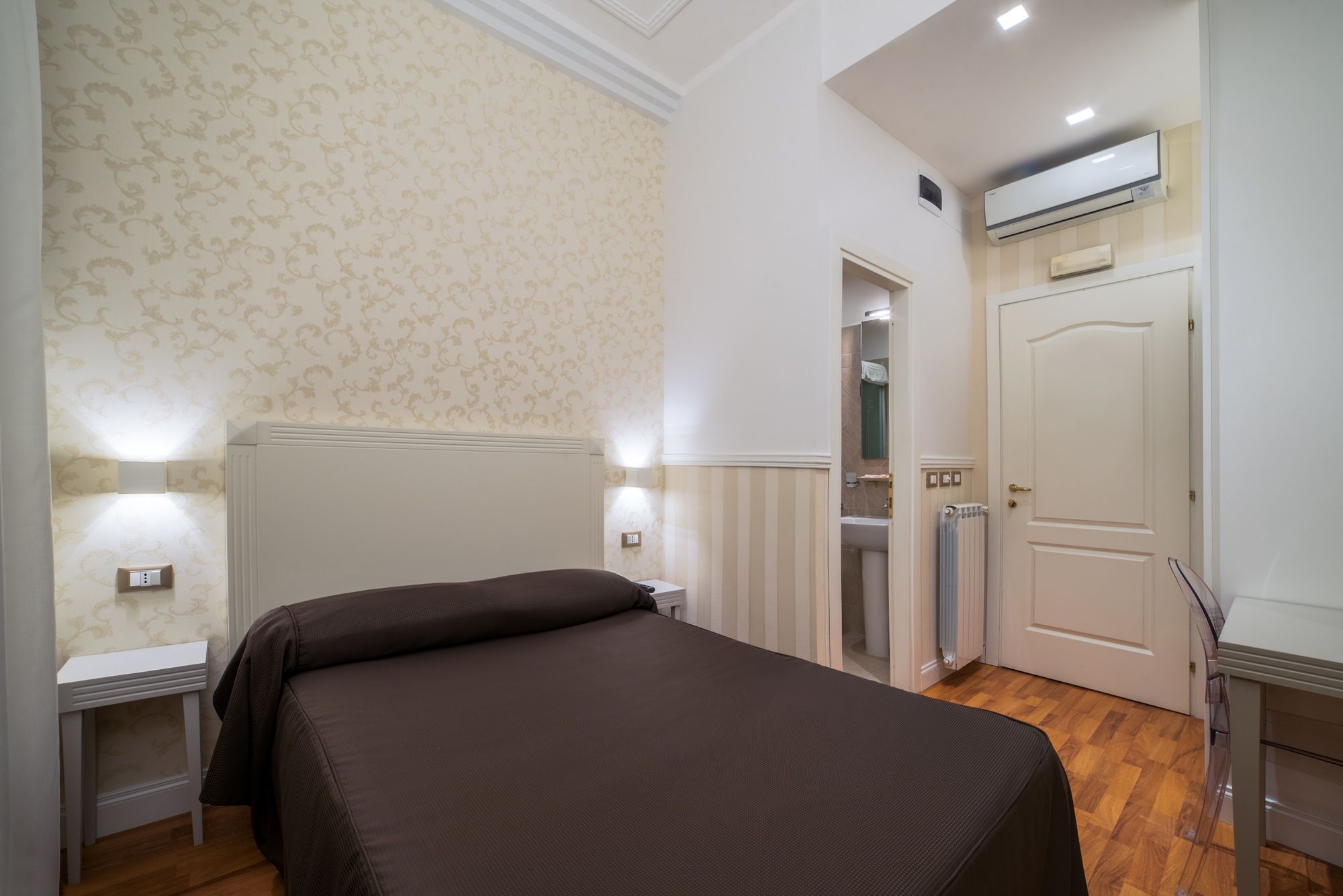 Hotel Porta Pia