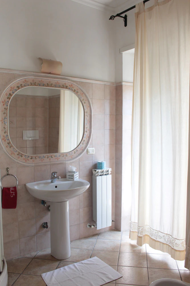 Ianus Guest House