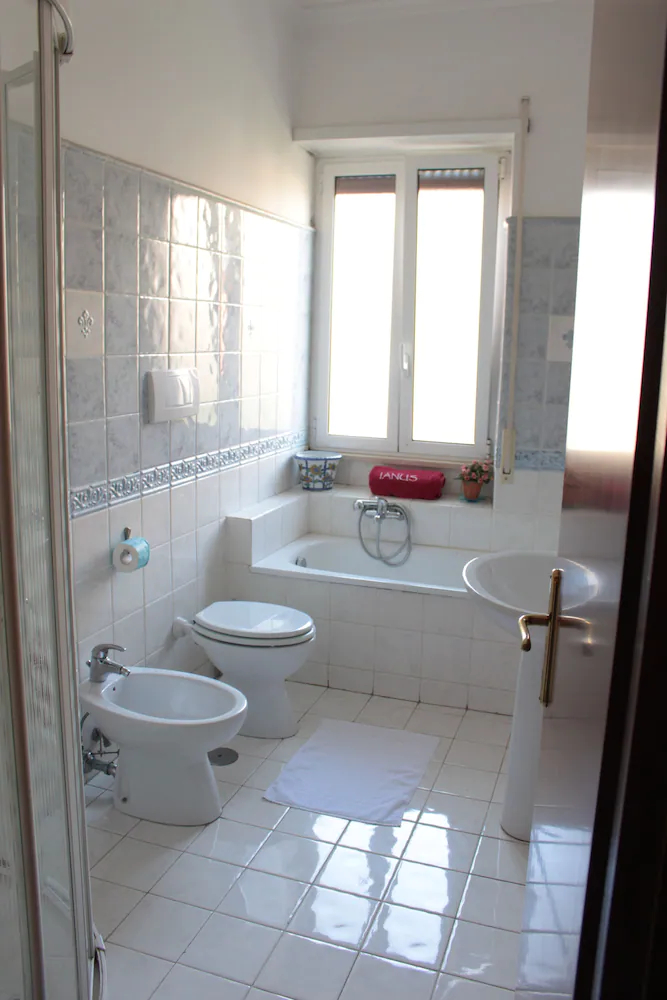 Ianus Guest House