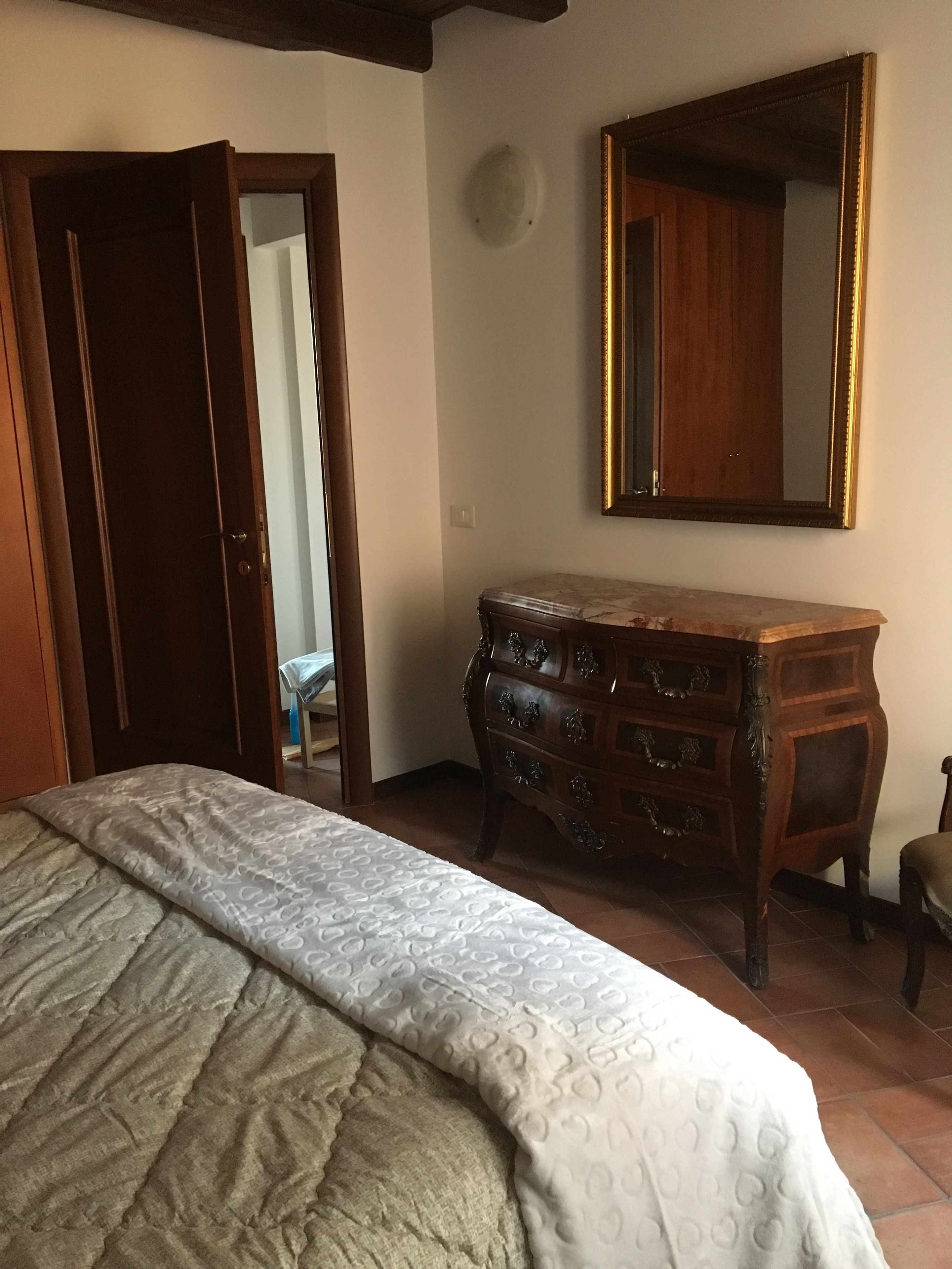 Il Re alla Reginella Guest House