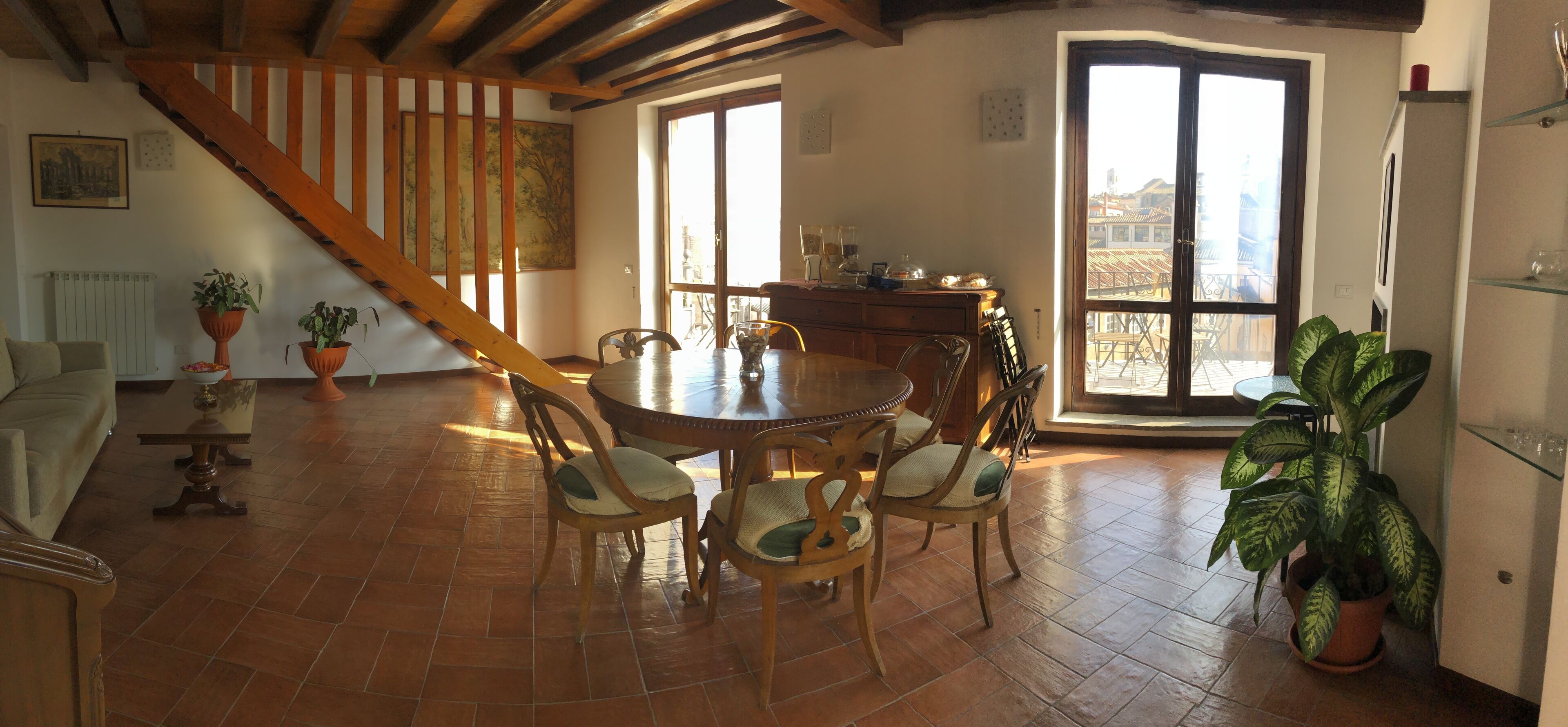 Il Re alla Reginella Guest House