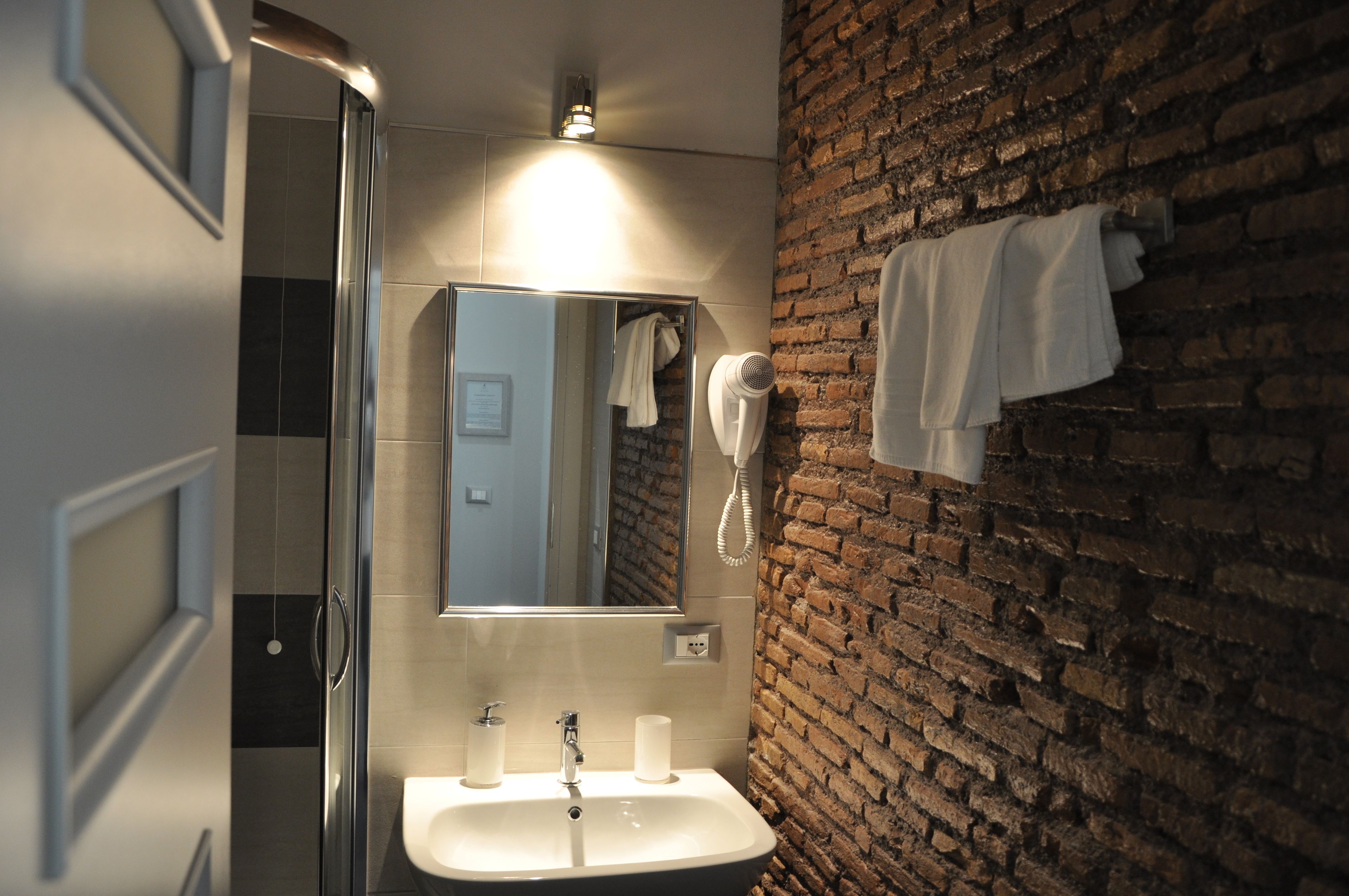 Imperial Suite (Monti)