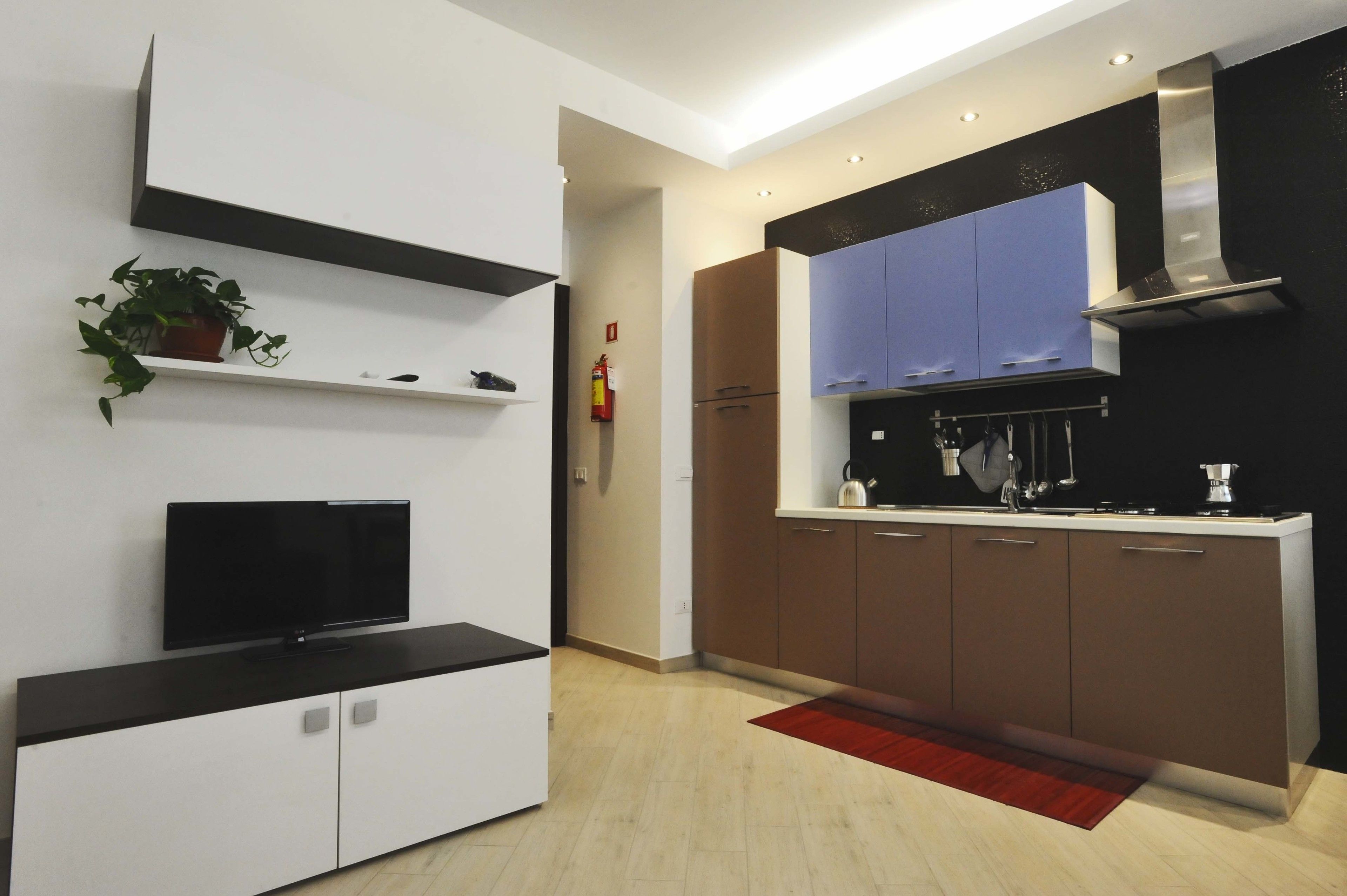 Kings Of Rome Apartments