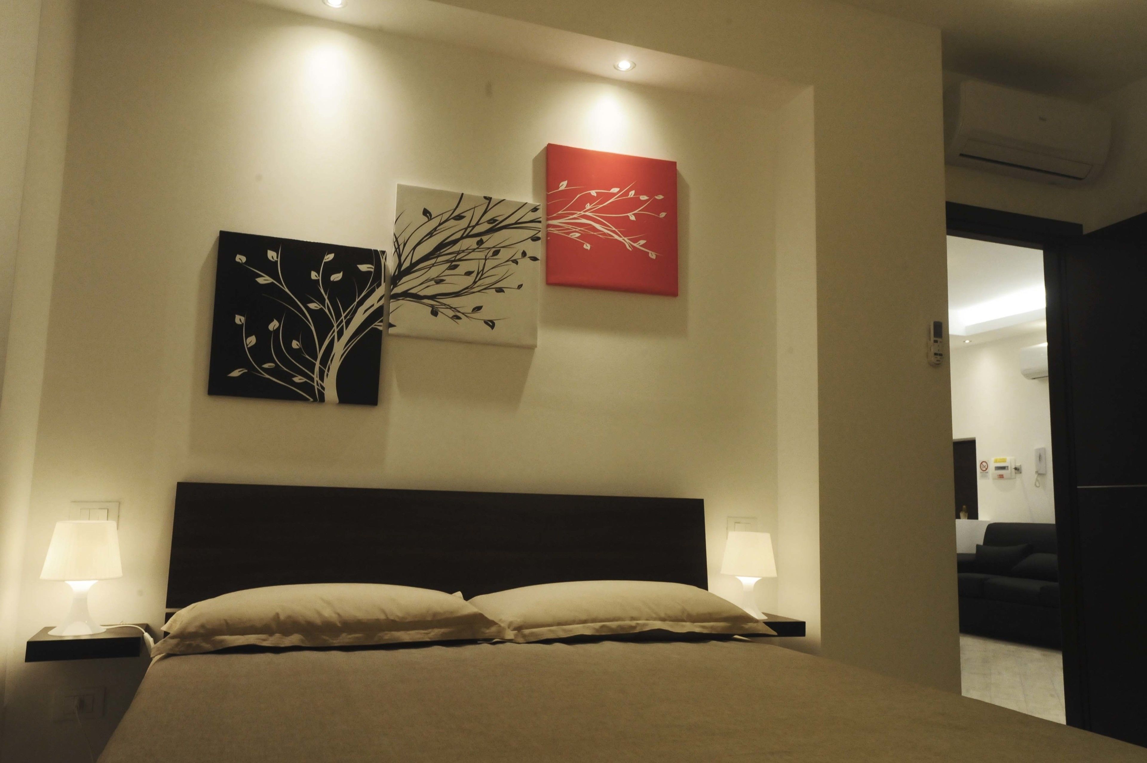 Kings Of Rome Apartments