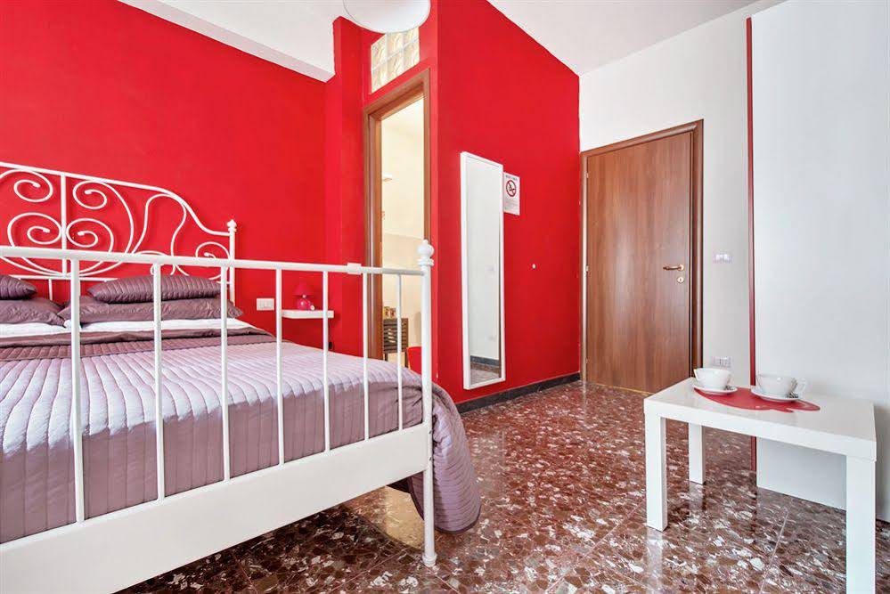 La Mela Di Roma