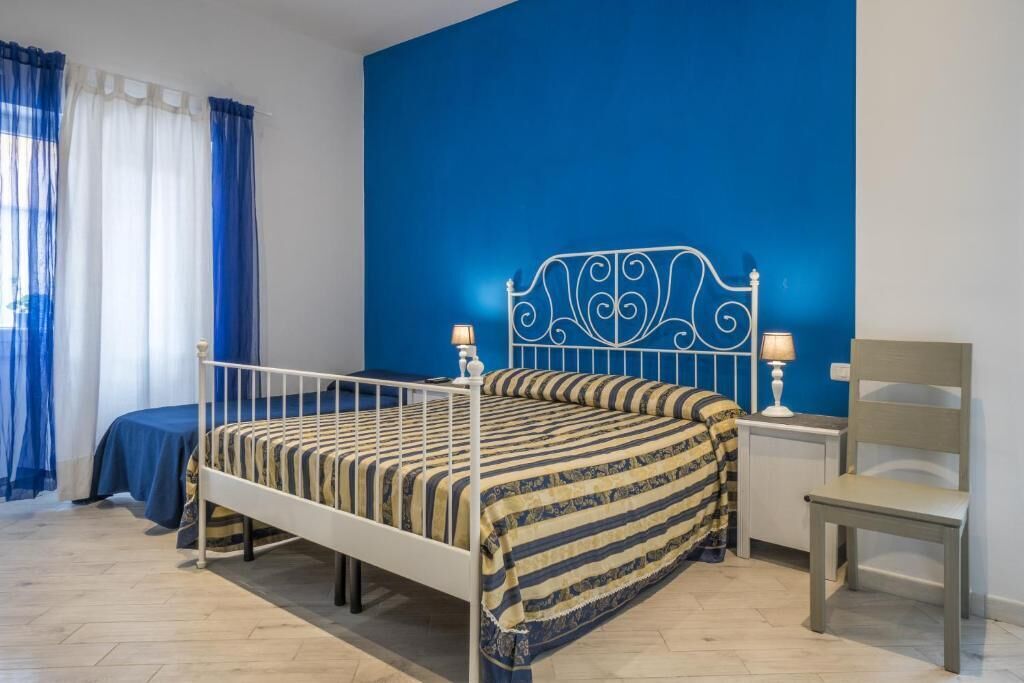 Lanzies Guesthouse