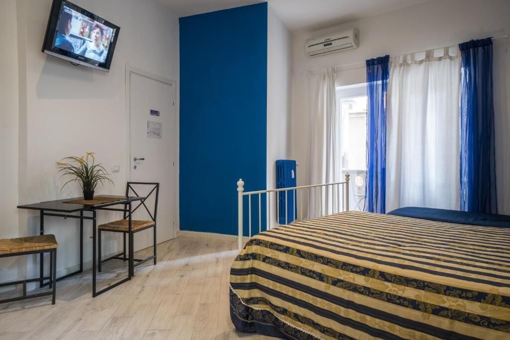 Lanzies Guesthouse