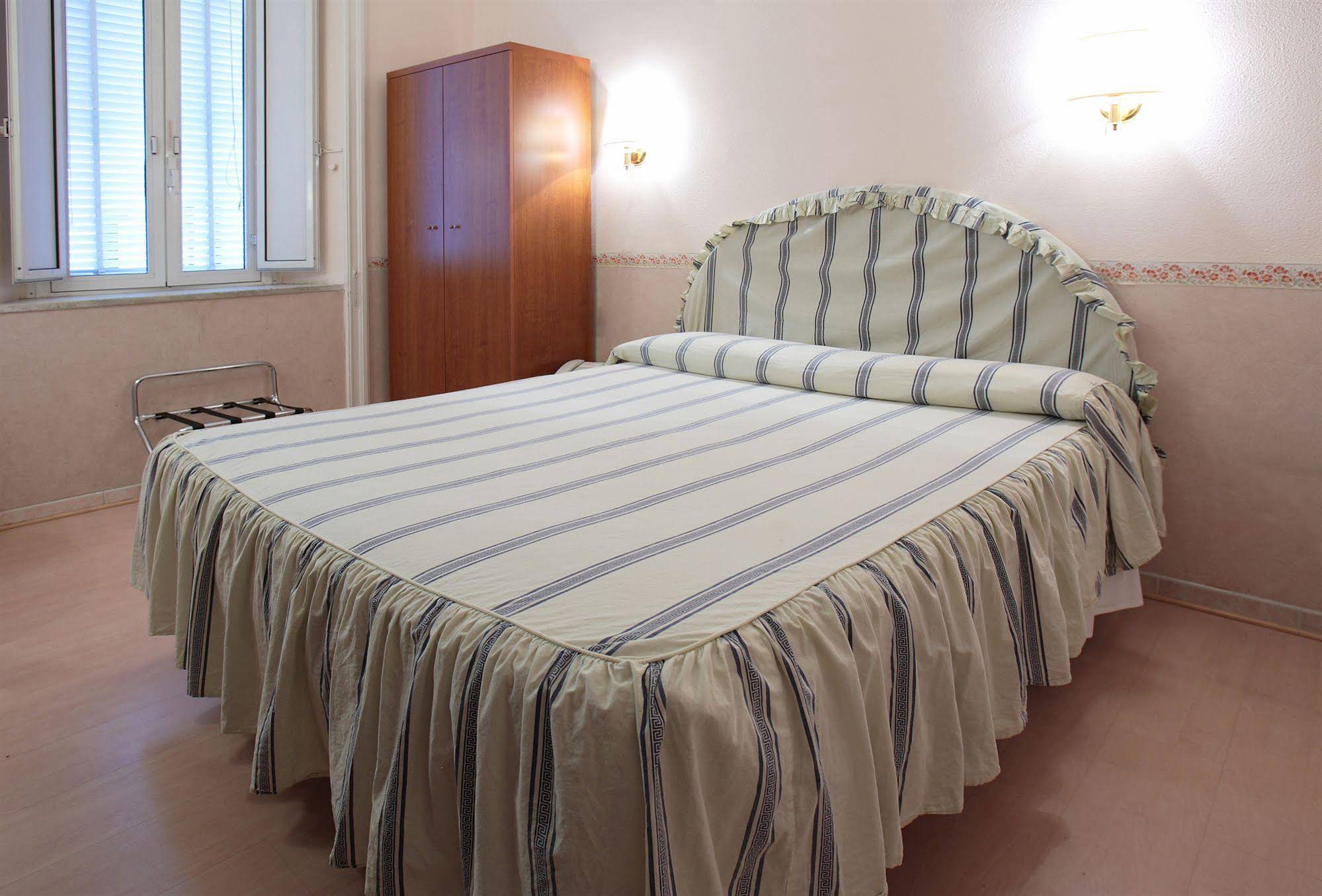 Hotel Lazzari