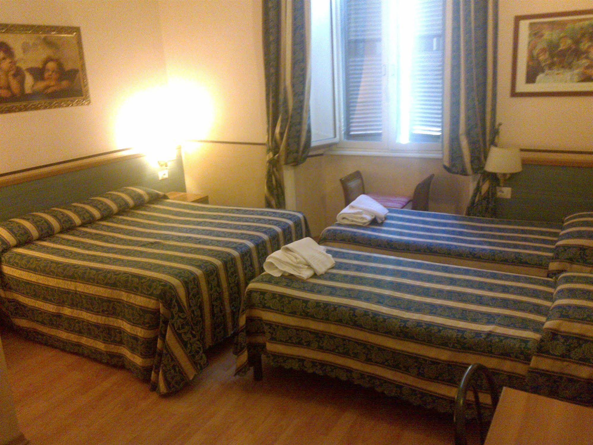 Hotel Lazzari