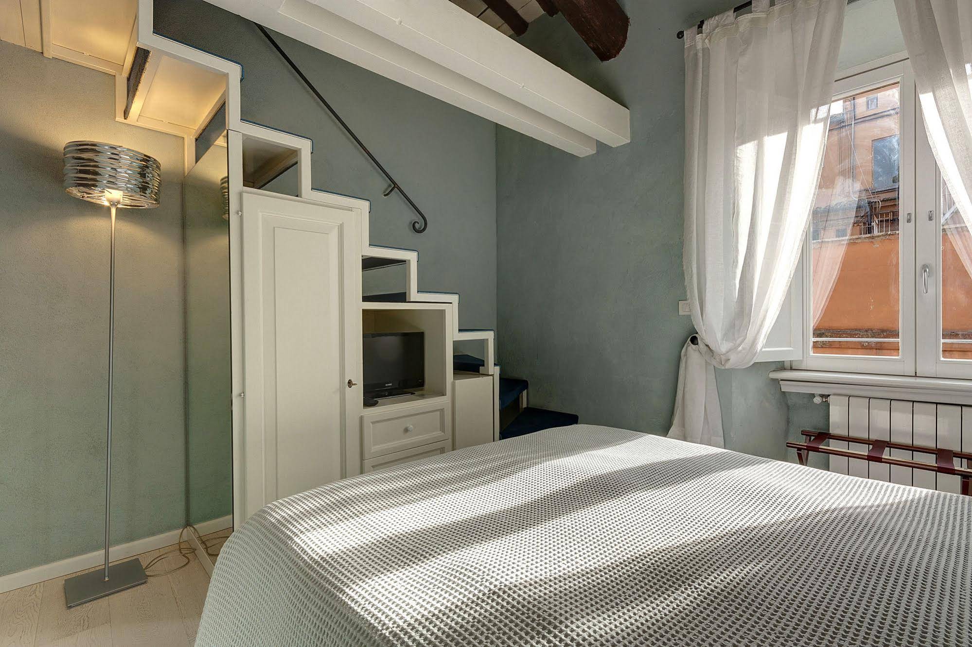 LM Suite Spagna