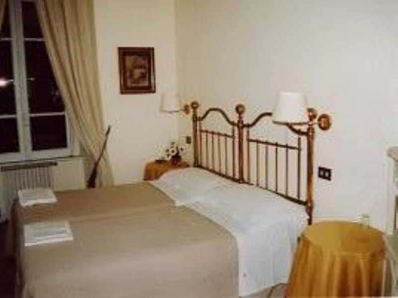 Marta Guest House