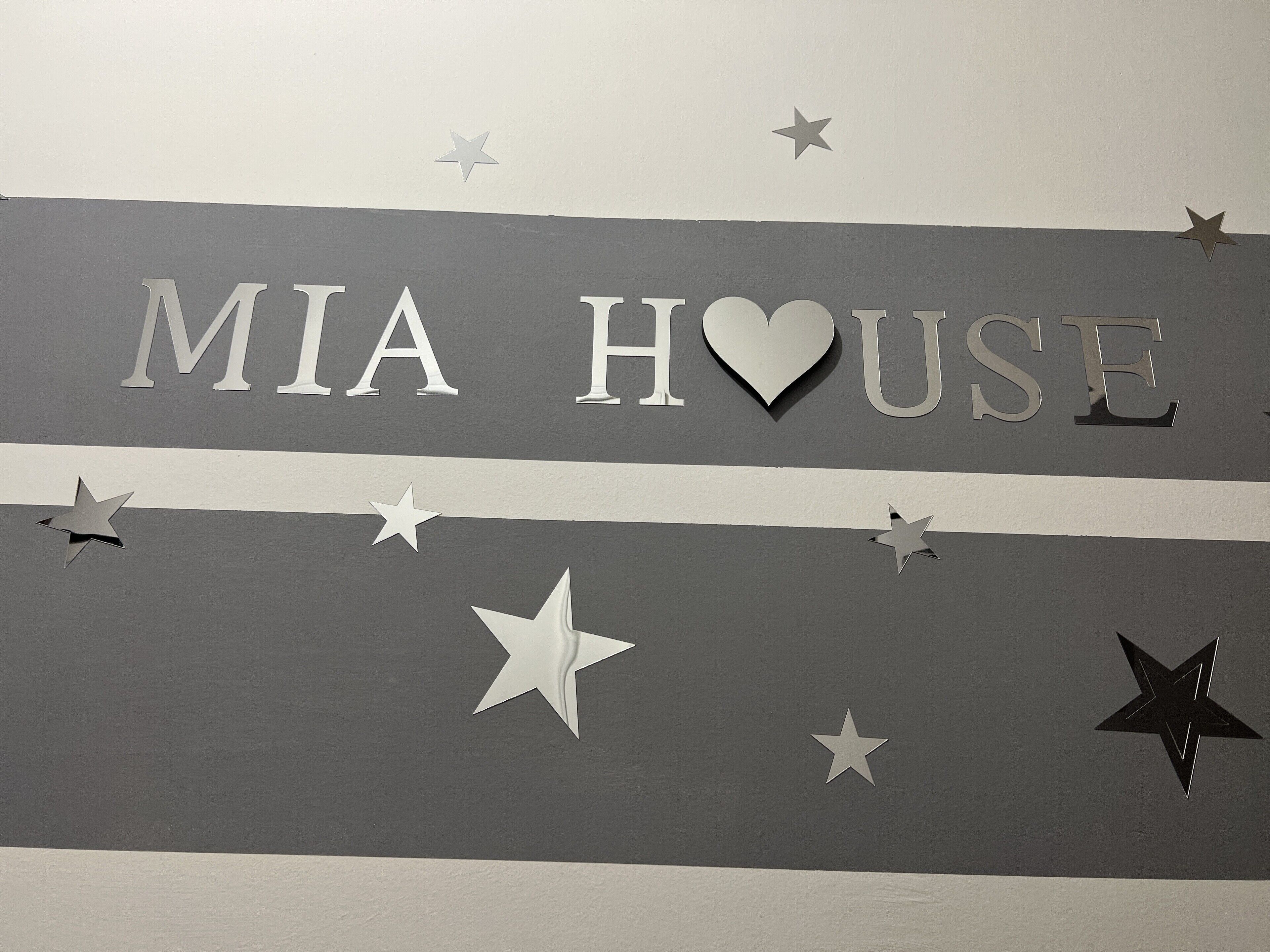 Mia House