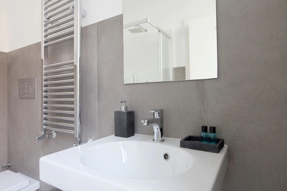 Mirko Luxury Inn