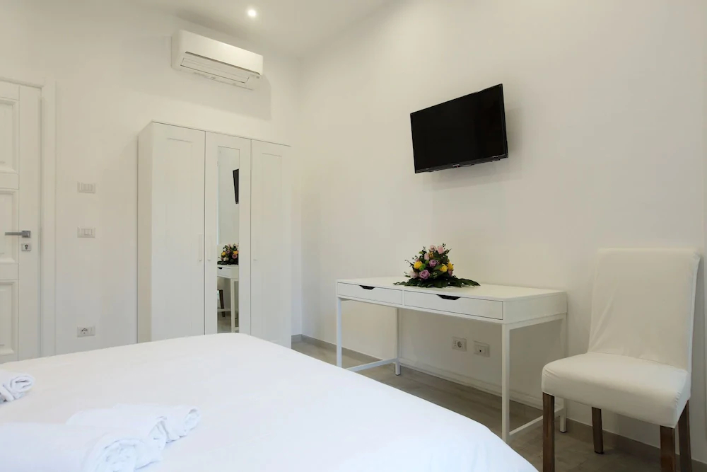 Mirko Luxury Inn
