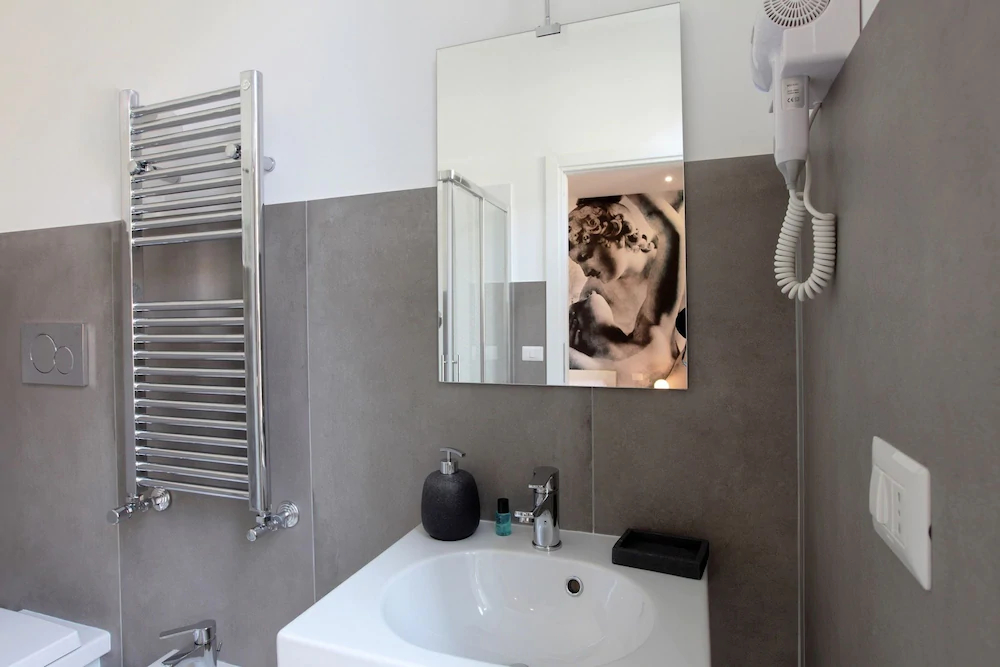 Mirko Luxury Inn