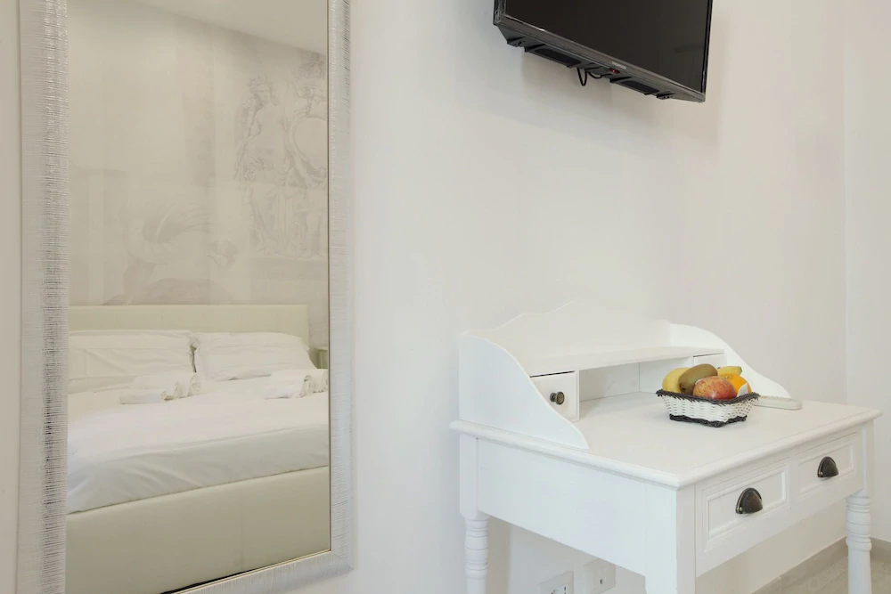 Mirko Luxury Inn