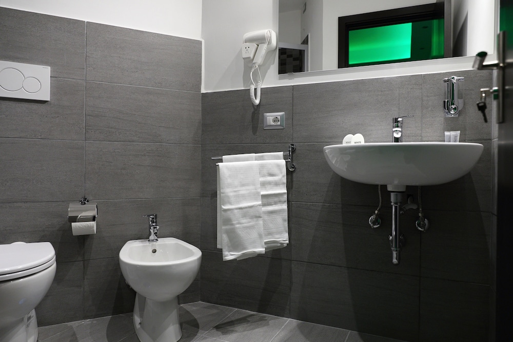 Mirko Luxury Inn