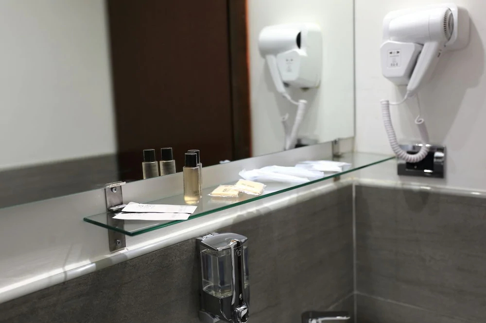 Mirko Luxury Inn