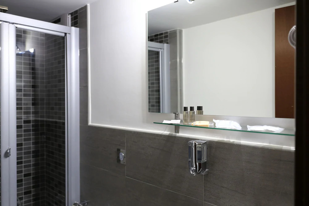 Mirko Luxury Inn