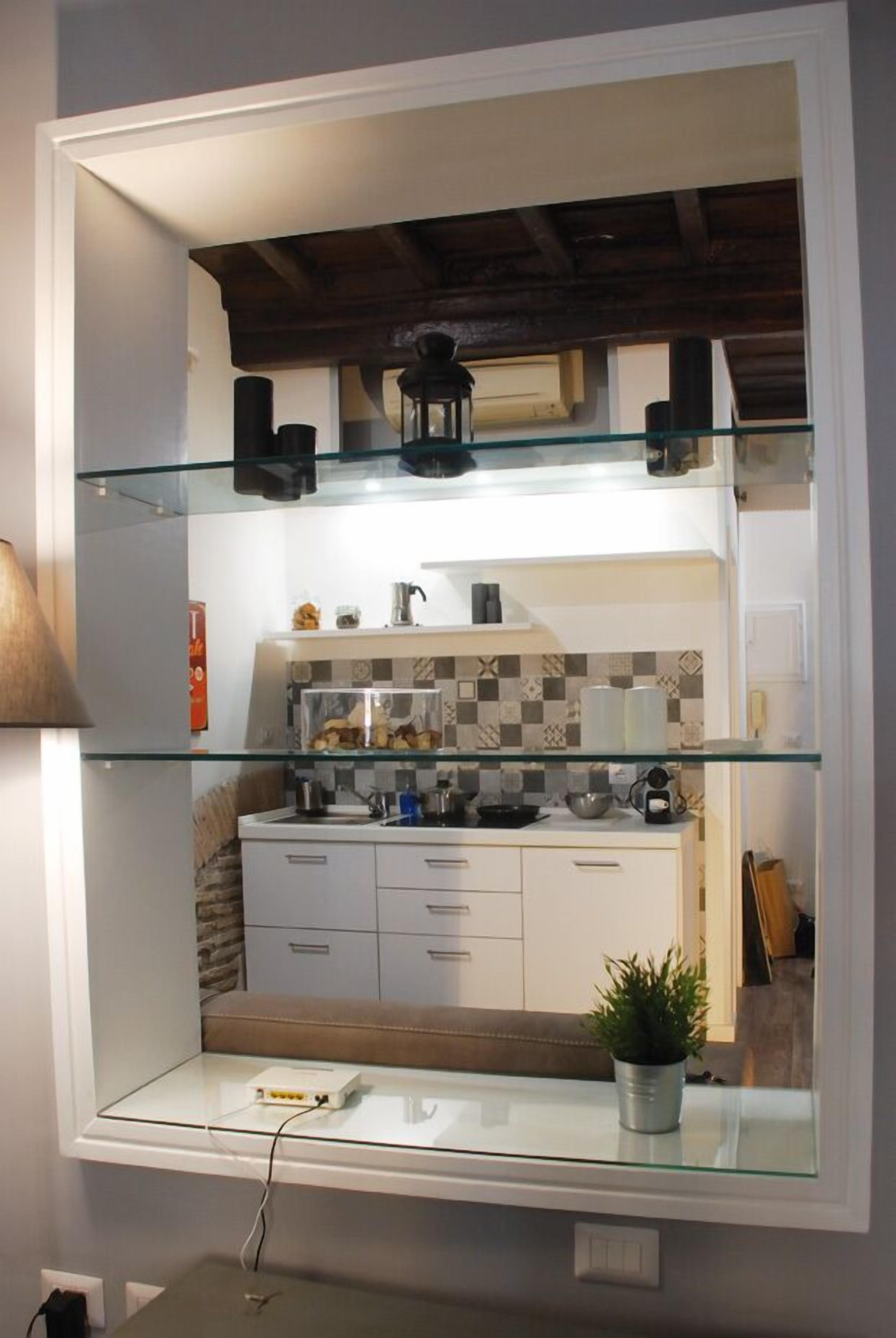 Monti House 118