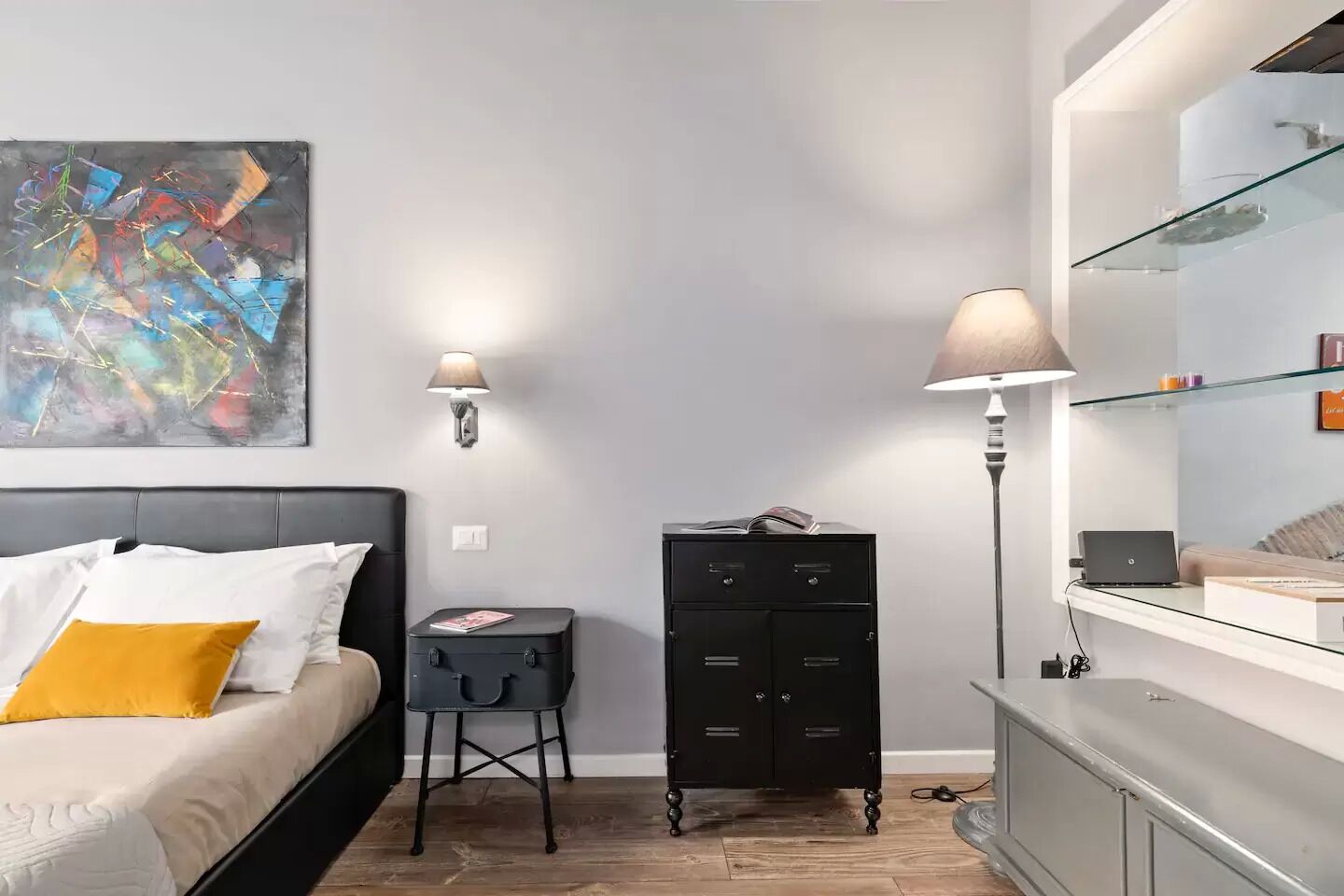 Monti House 118