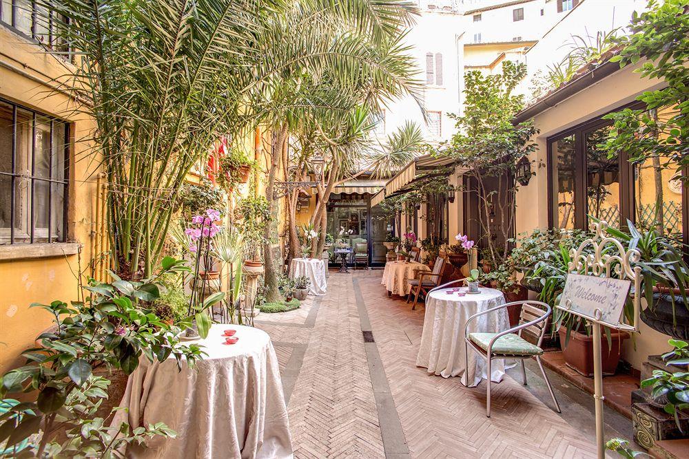 Navona Gallery & Garden Suites