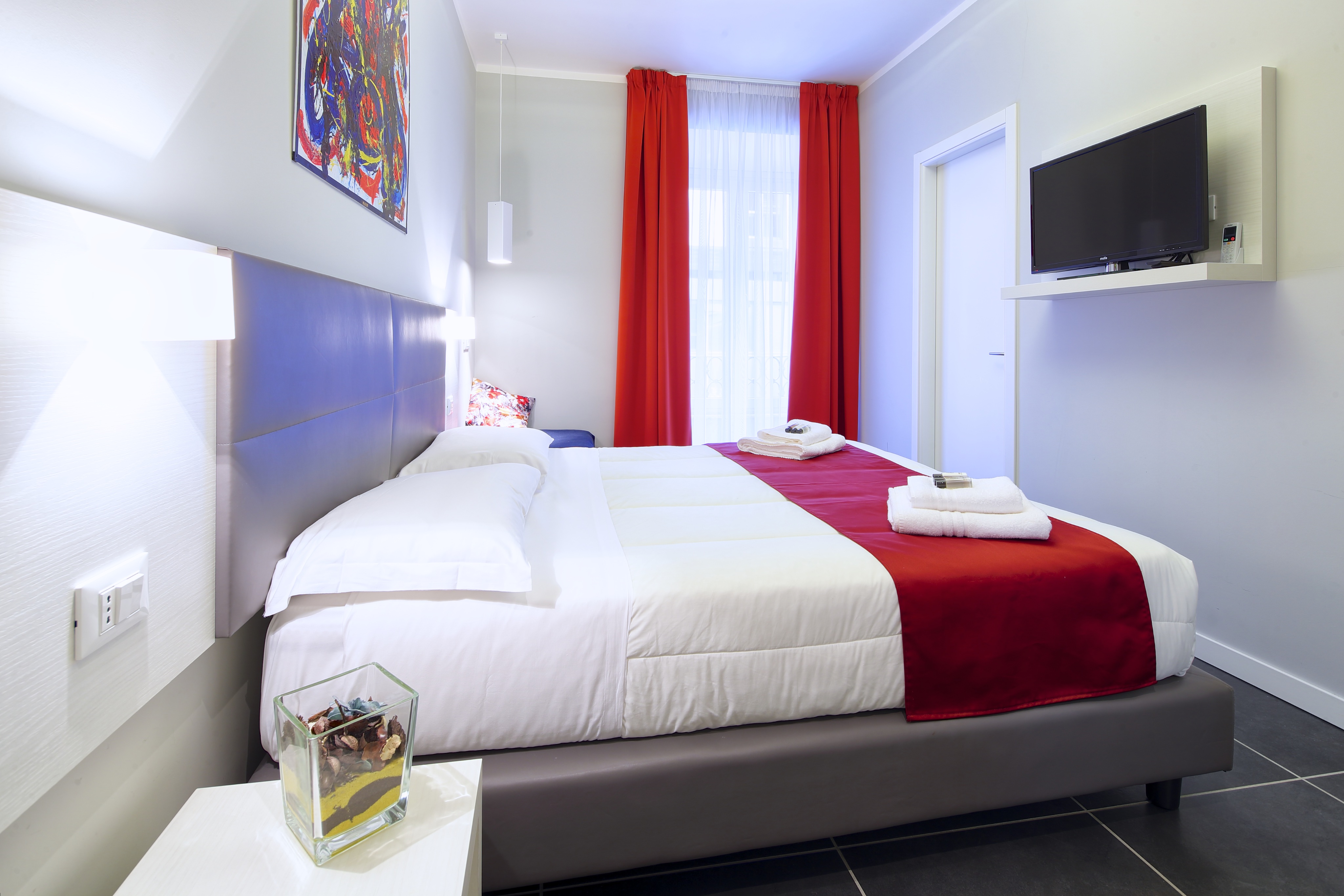 Near Home Smart Suites
