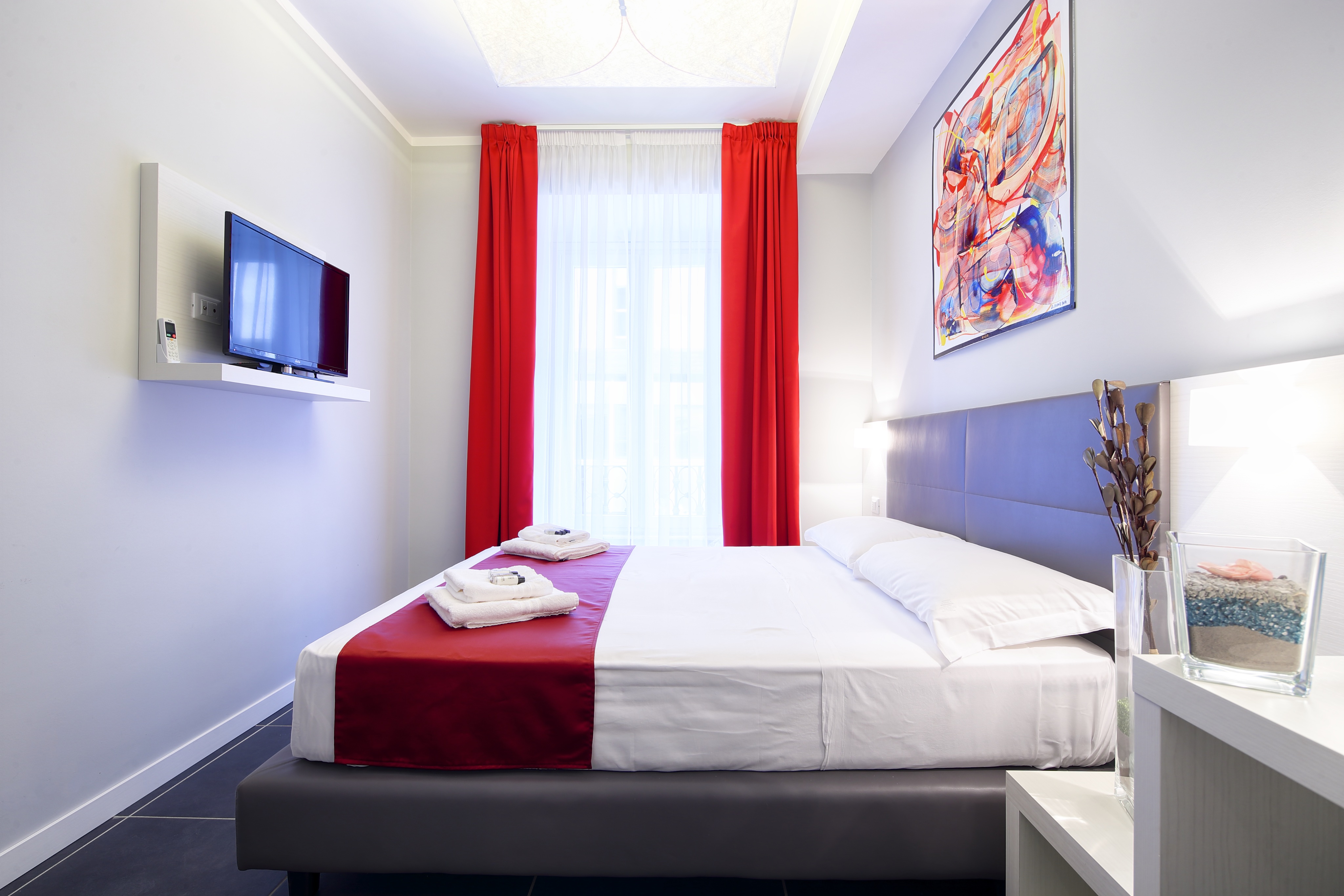 Near Home Smart Suites