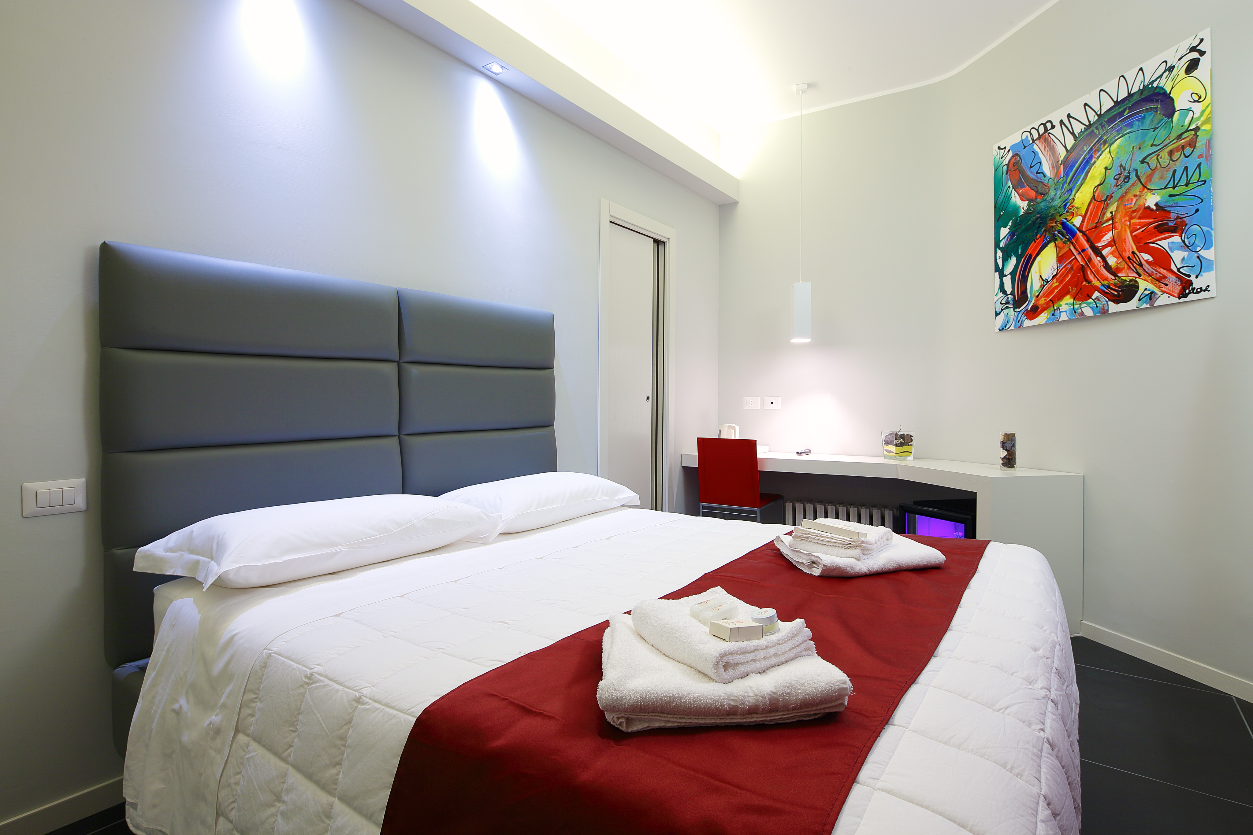 Near Home Smart Suites