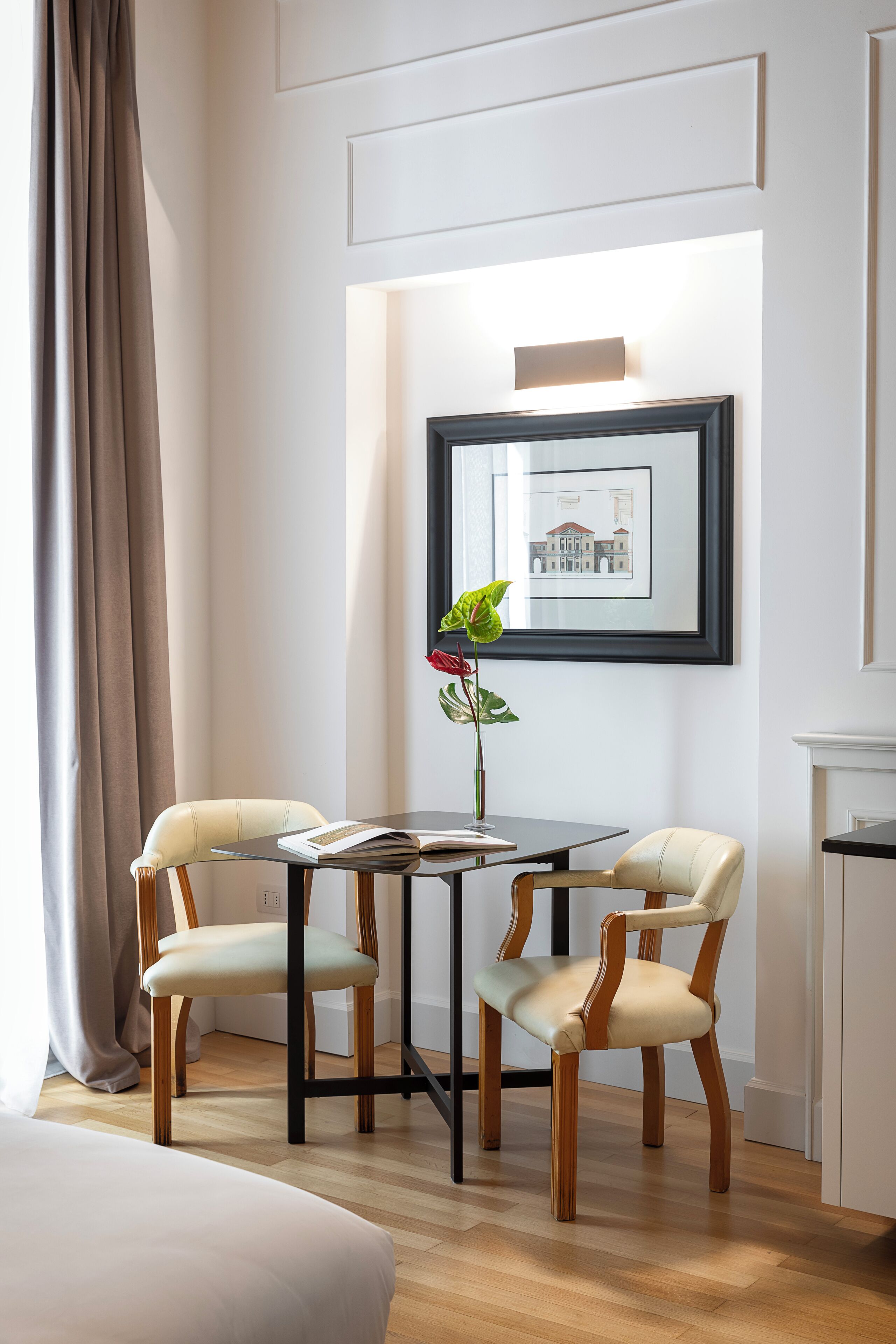 Palazzo Goldoni Condotti Collection