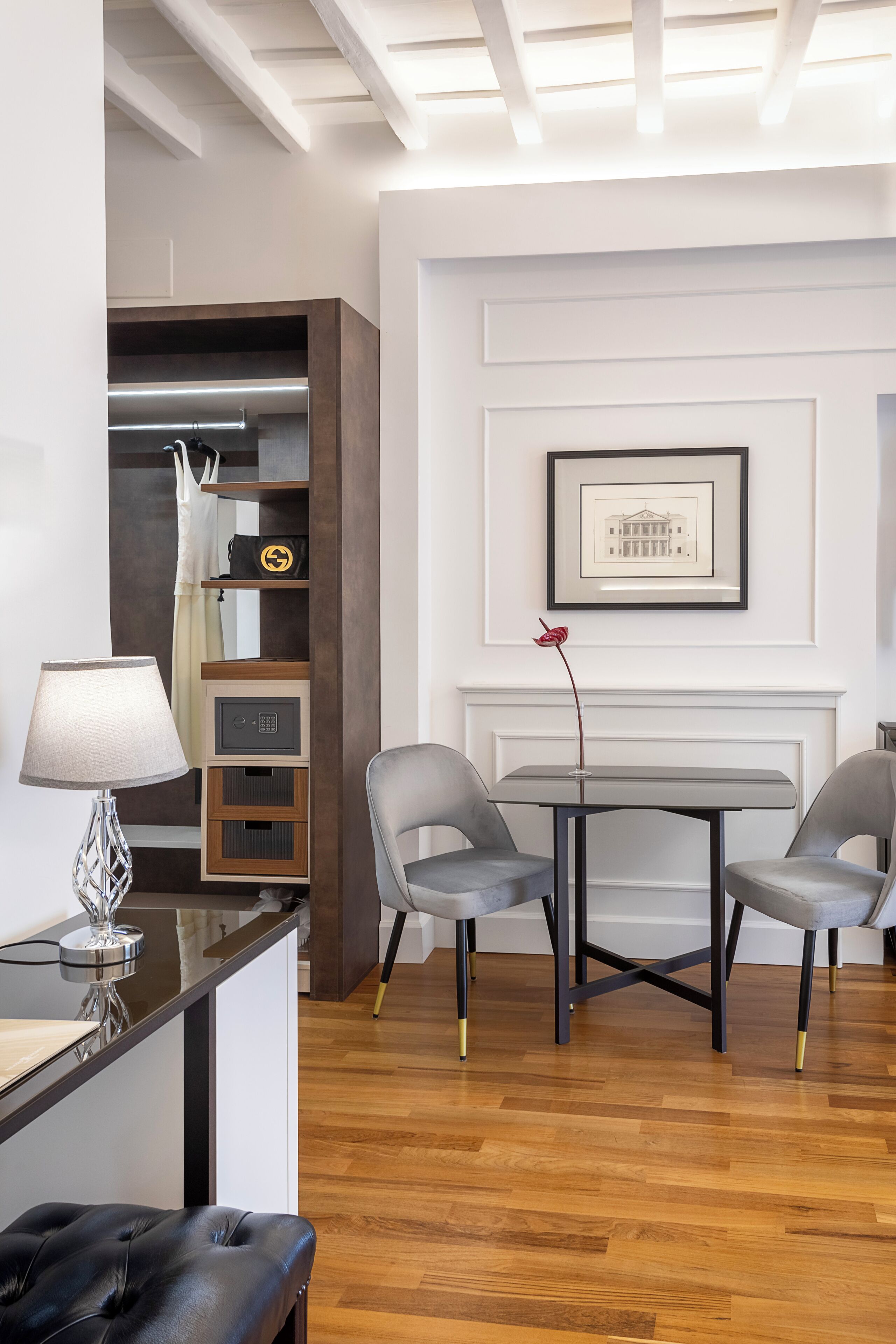 Palazzo Goldoni Condotti Collection