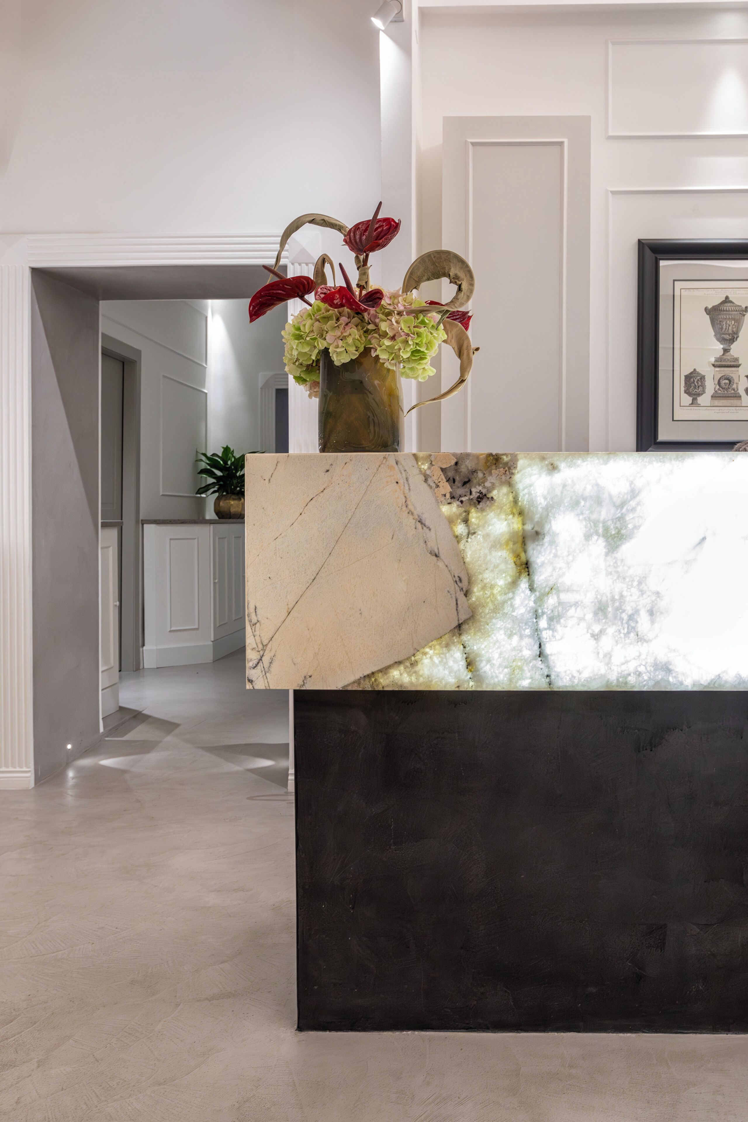 Palazzo Goldoni Condotti Collection