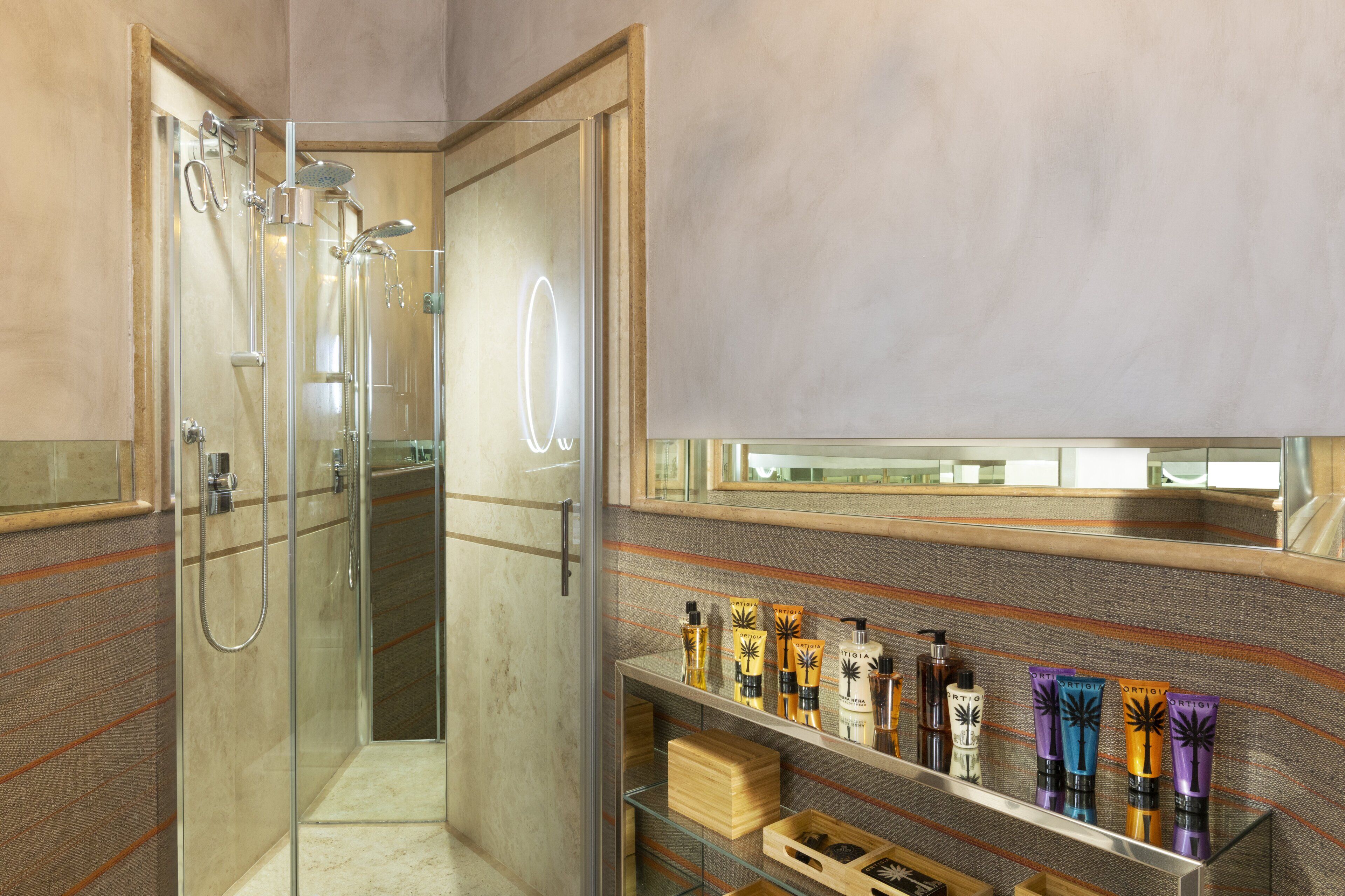 Palm Suites