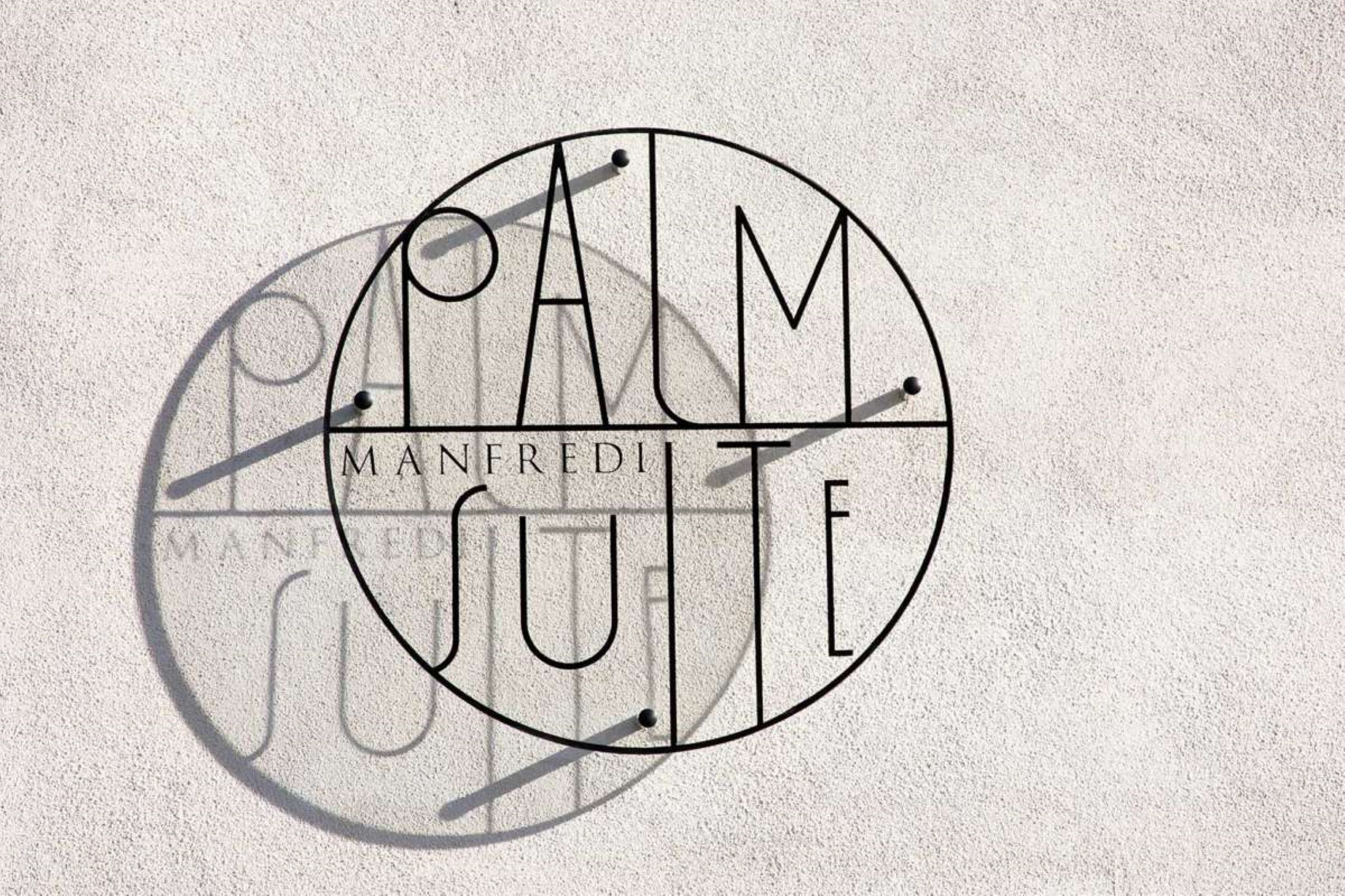 Palm Suites