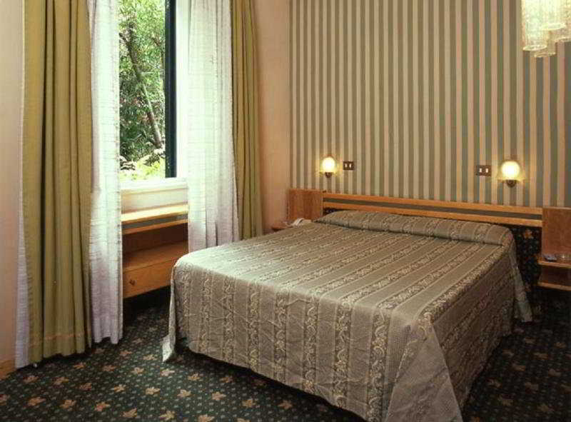 Pavia