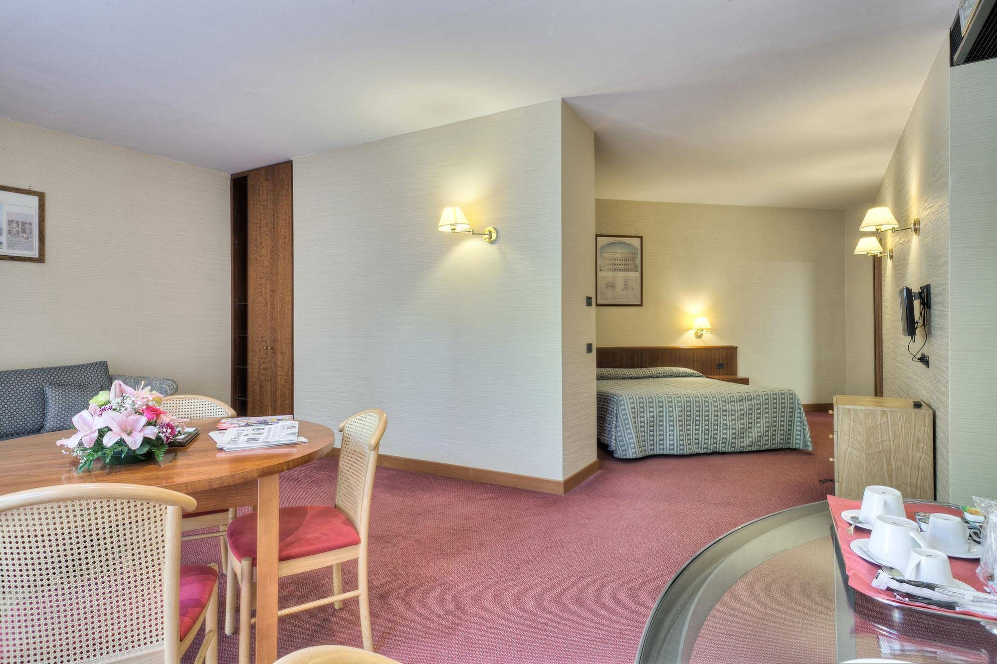 Petra Hotel