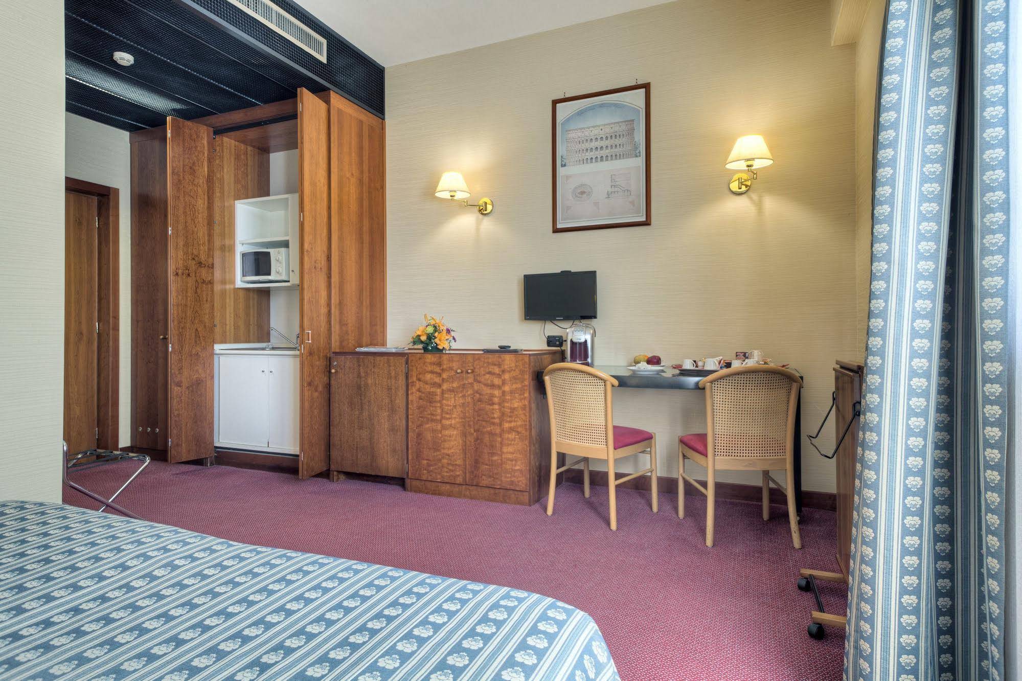 Petra Hotel