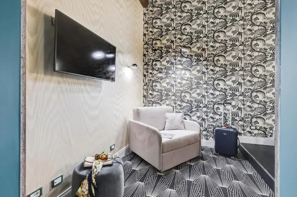 Premium Private Suites