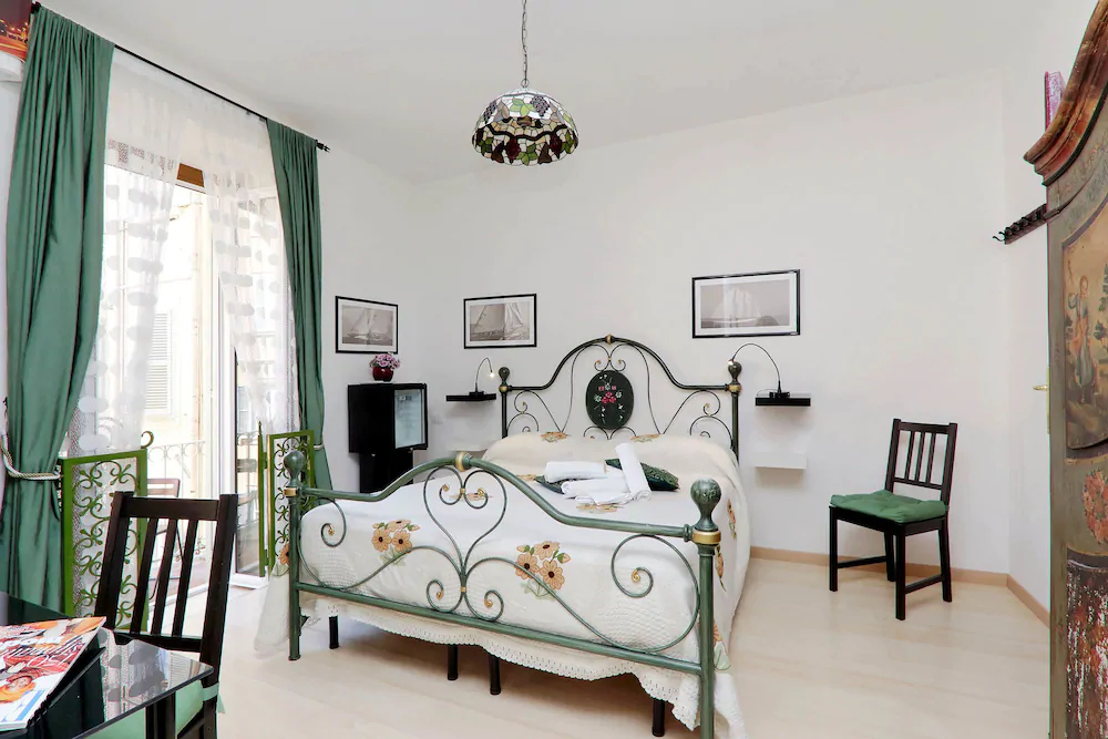 Quo Vadis Inn