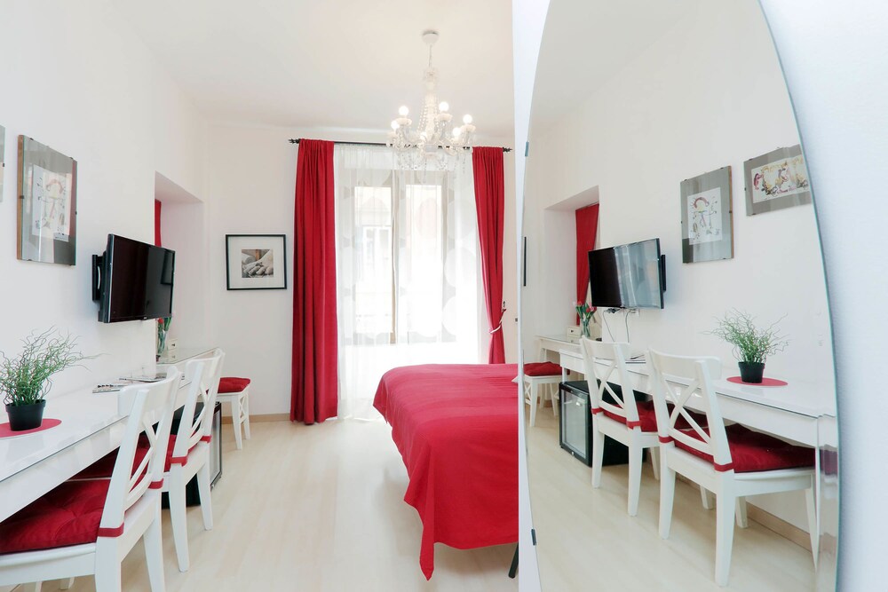 Quo Vadis Inn