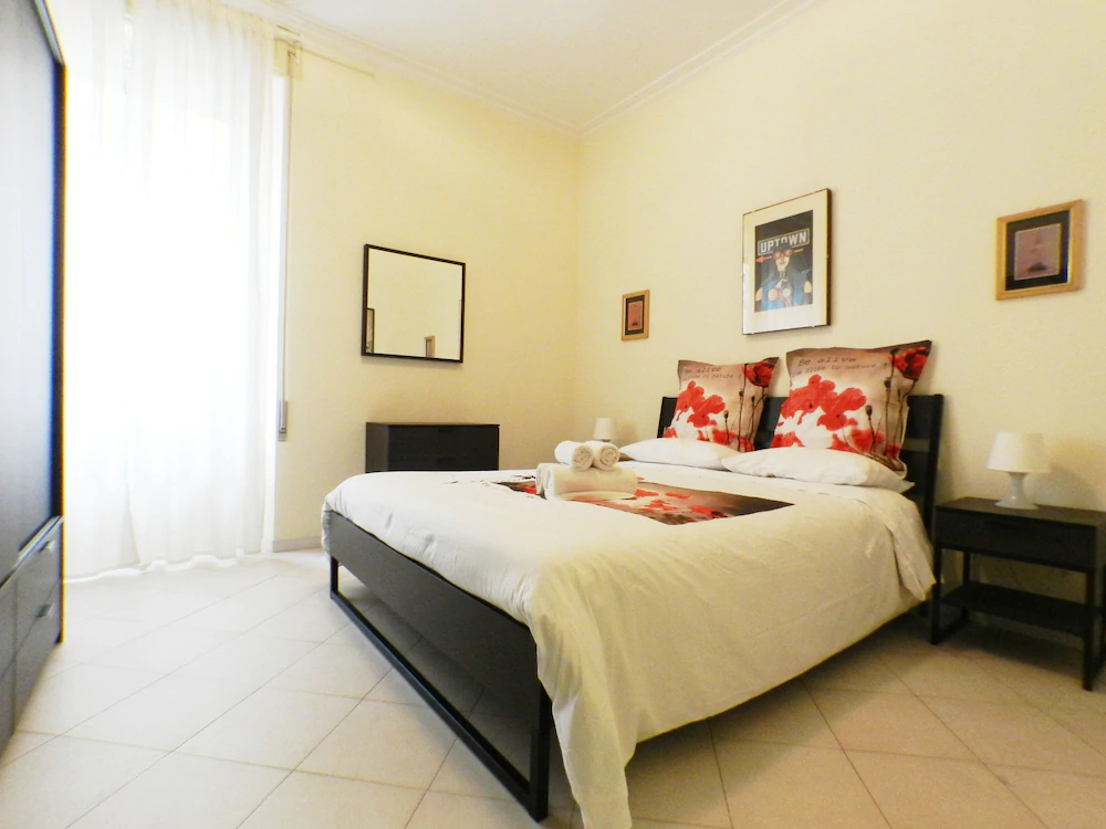 Re Di Roma House