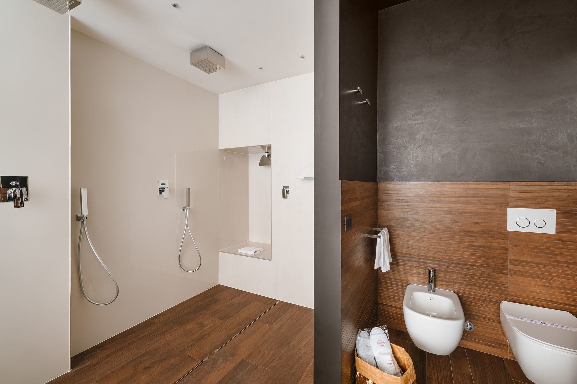 Rhea Silvia Luxury Rooms Spagna