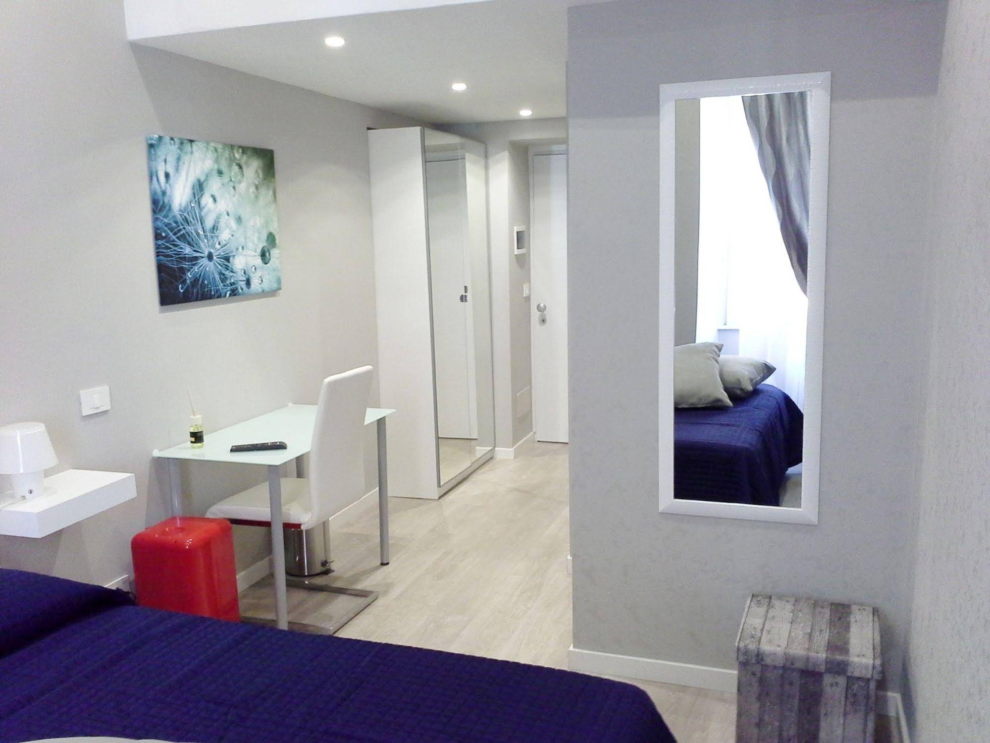 Ripetta Harbor Suite